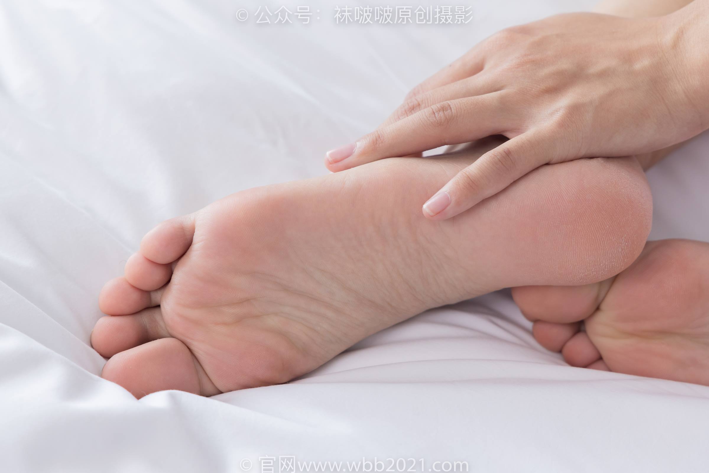 图片[179]-[BoBoSocks袜啵啵]NO.301 奶油-两双板鞋、白棉袜、短黑丝、裸足[240P] – 速更版-美库