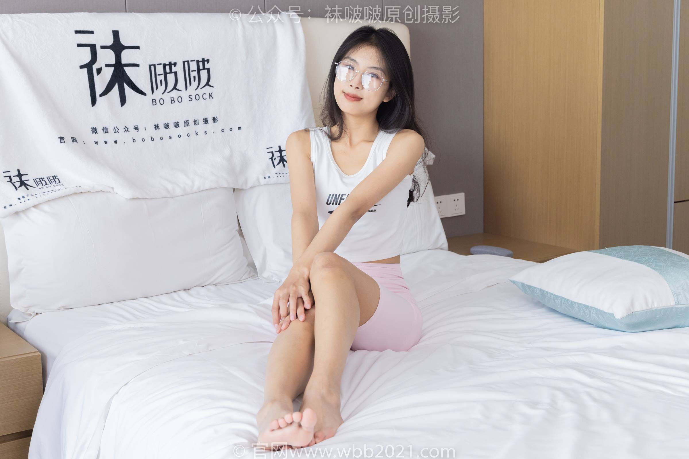 图片[227]-[BoBoSocks袜啵啵]NO.301 奶油-两双板鞋、白棉袜、短黑丝、裸足[240P] – 速更版-美库