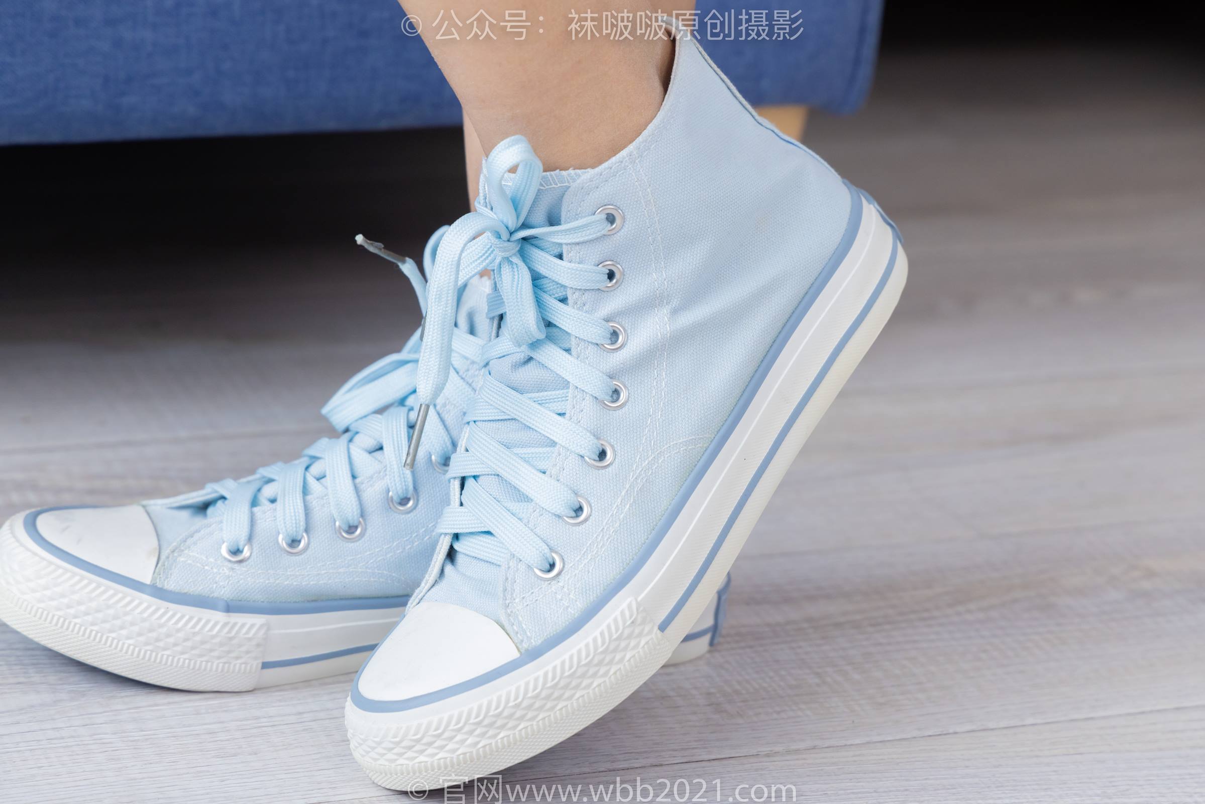 图片[240]-[BoBoSocks袜啵啵]NO.301 奶油-两双板鞋、白棉袜、短黑丝、裸足[240P] – 速更版-美库