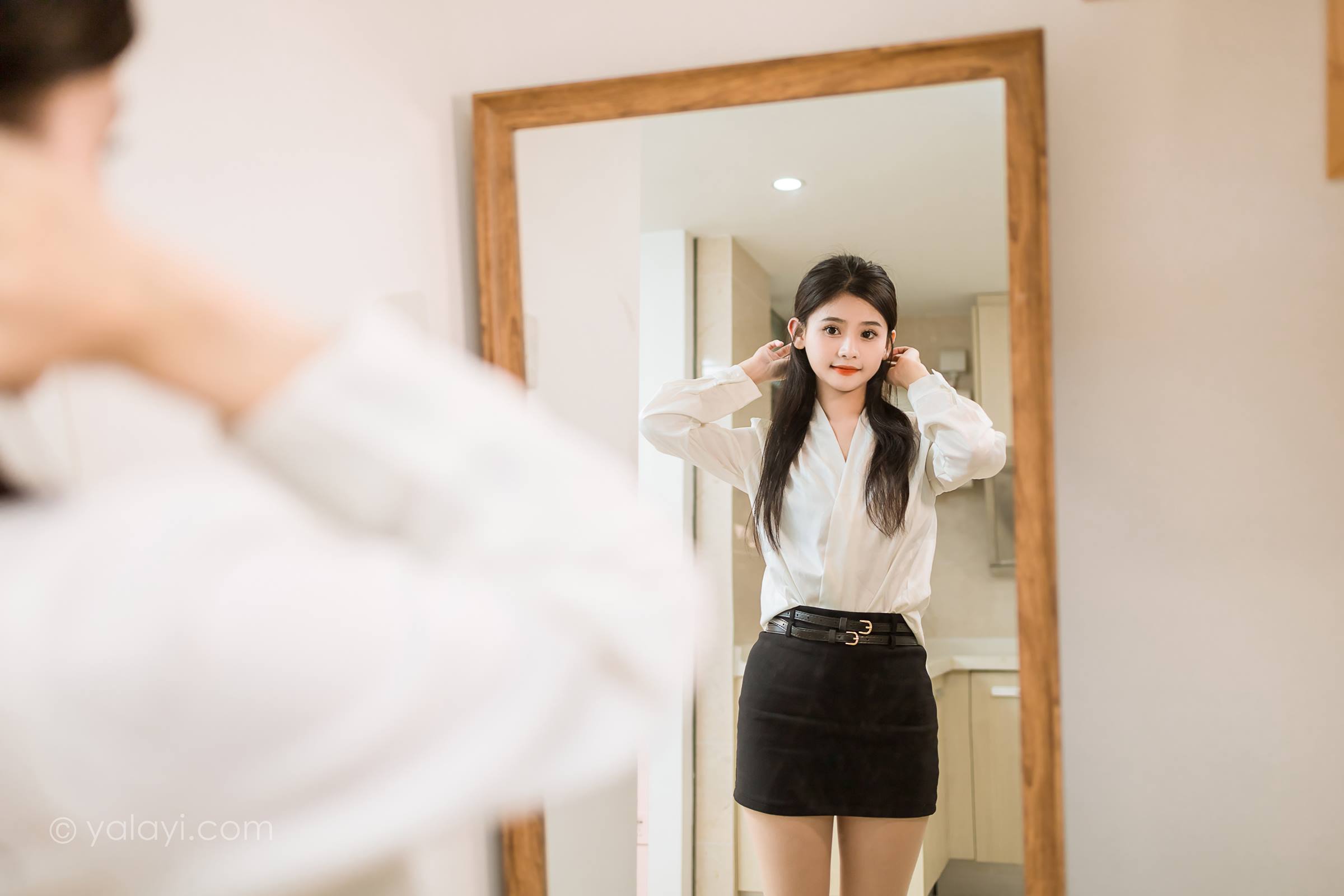 图片[14]-[YALAYI雅拉伊]2023.10.23 NO.1076 白领下班了 若婷[45+1P] – 速更版-美库