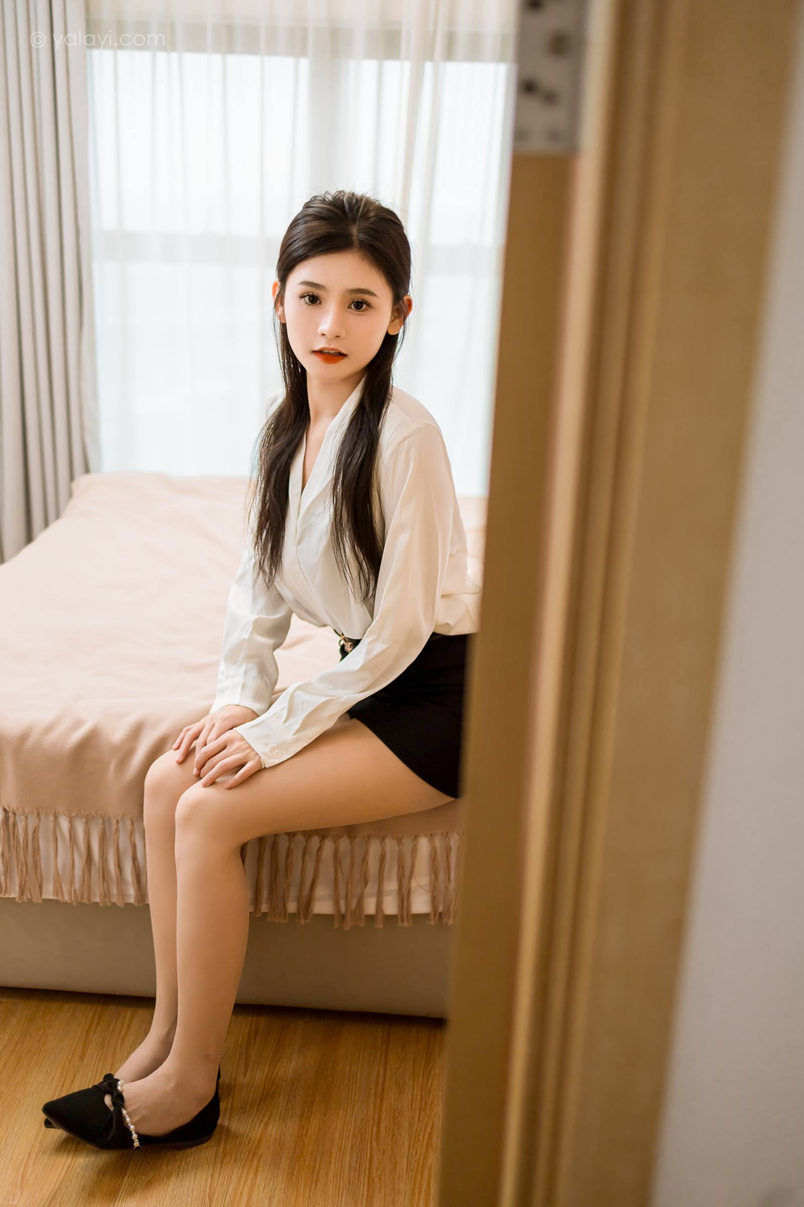 图片[19]-[YALAYI雅拉伊]2023.10.23 NO.1076 白领下班了 若婷[45+1P] – 速更版-美库