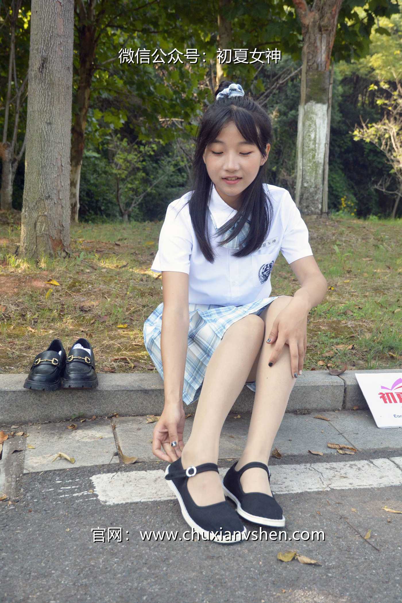 图片[14]-初夏女神 NO.081 点点 我的JK装[140P] – 速更版-美库