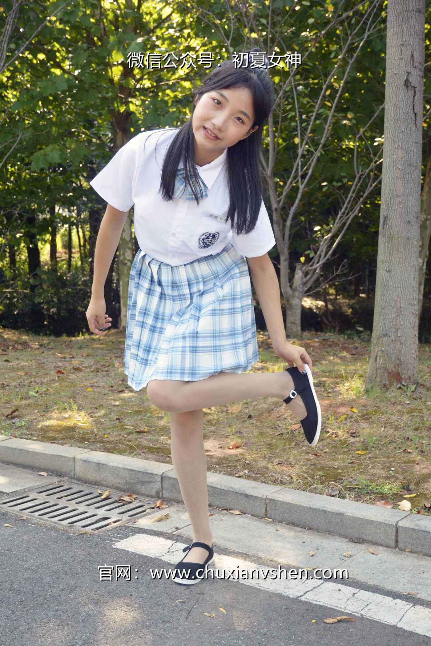 图片[33]-初夏女神 NO.081 点点 我的JK装[140P] – 速更版-美库