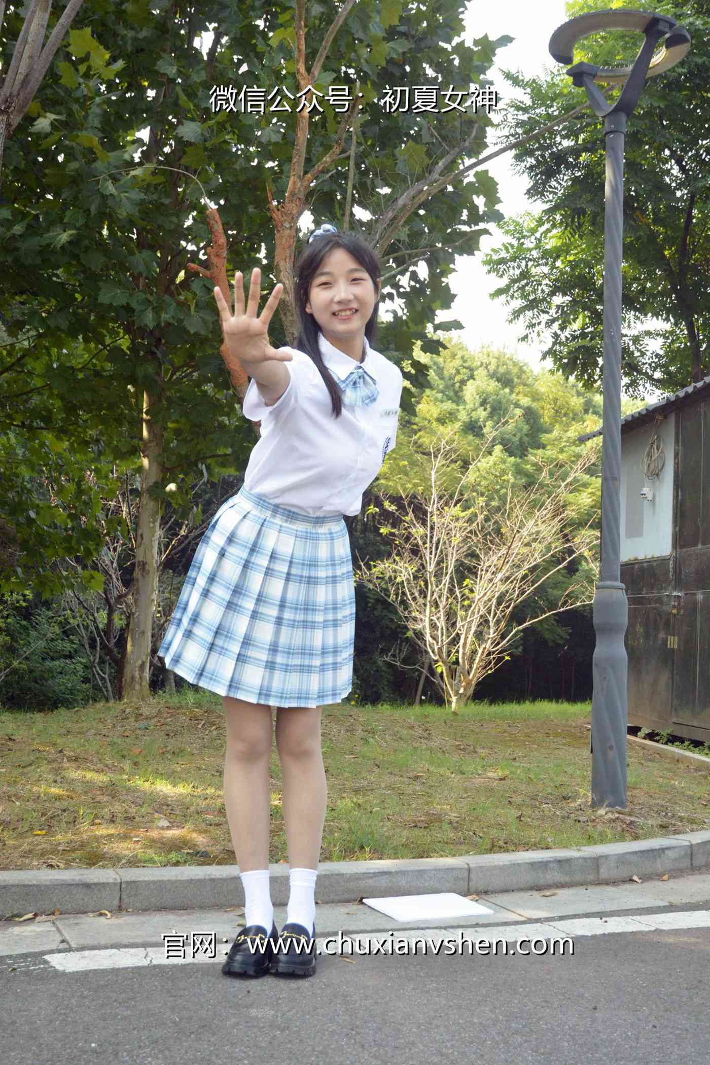 图片[101]-初夏女神 NO.081 点点 我的JK装[140P] – 速更版-美库