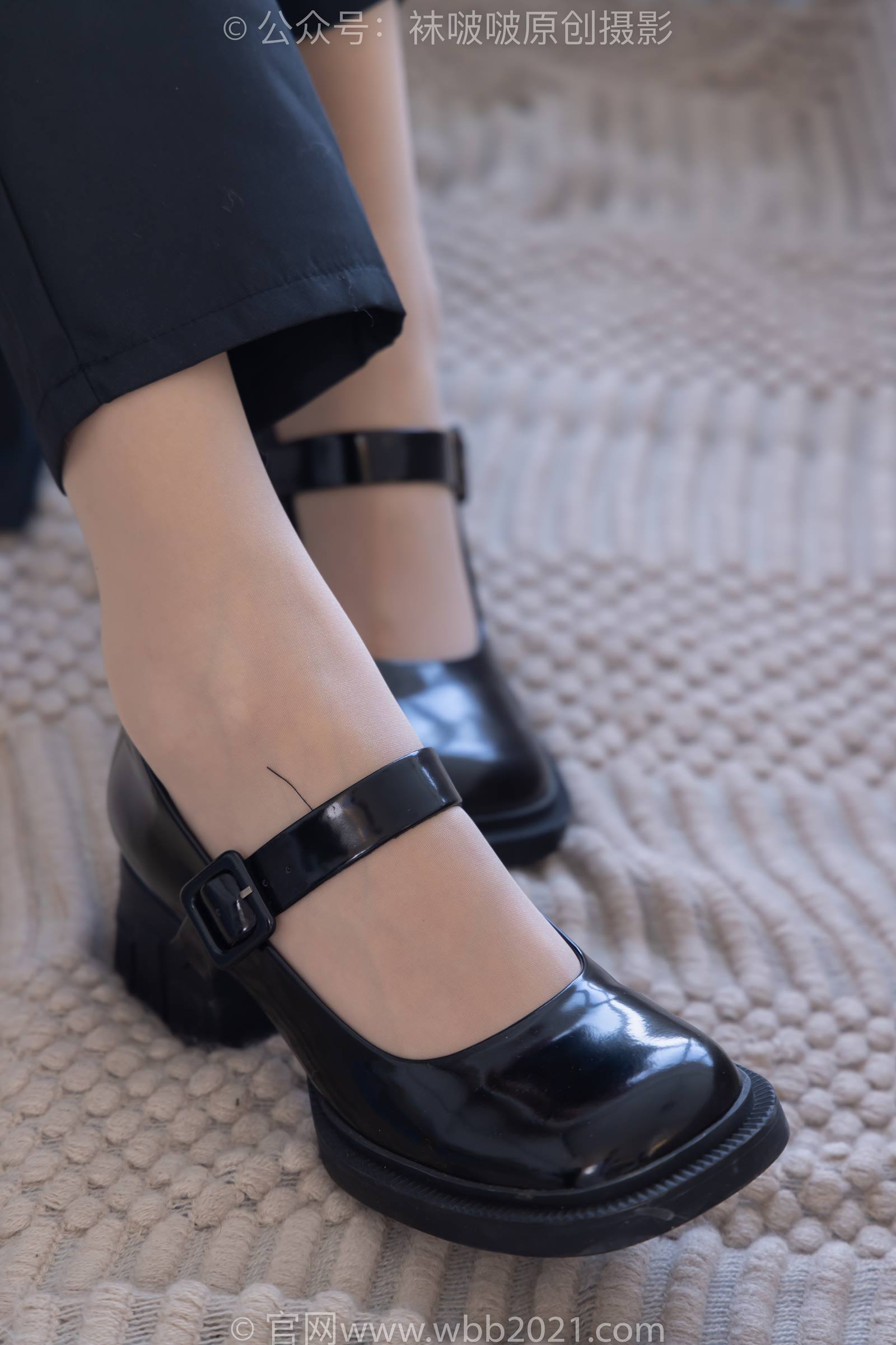 图片[82]-[BoBoSocks袜啵啵]NO.302 小甜豆稚予-三双皮鞋、板鞋、黑丝、两双肉丝、裤里丝[140P] – 速更版-美库