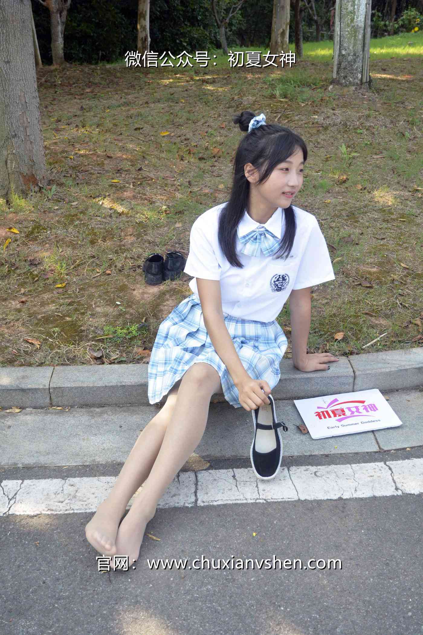 图片[114]-初夏女神 NO.081 点点 我的JK装[140P] – 速更版-美库