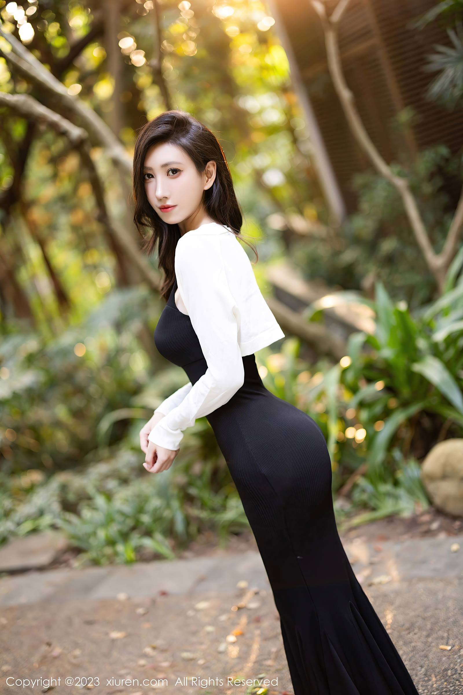 图片[38]-[Xiuren秀人网]2023.12.19 NO.7830 章芃芃[41+1P] – 速更版-美库