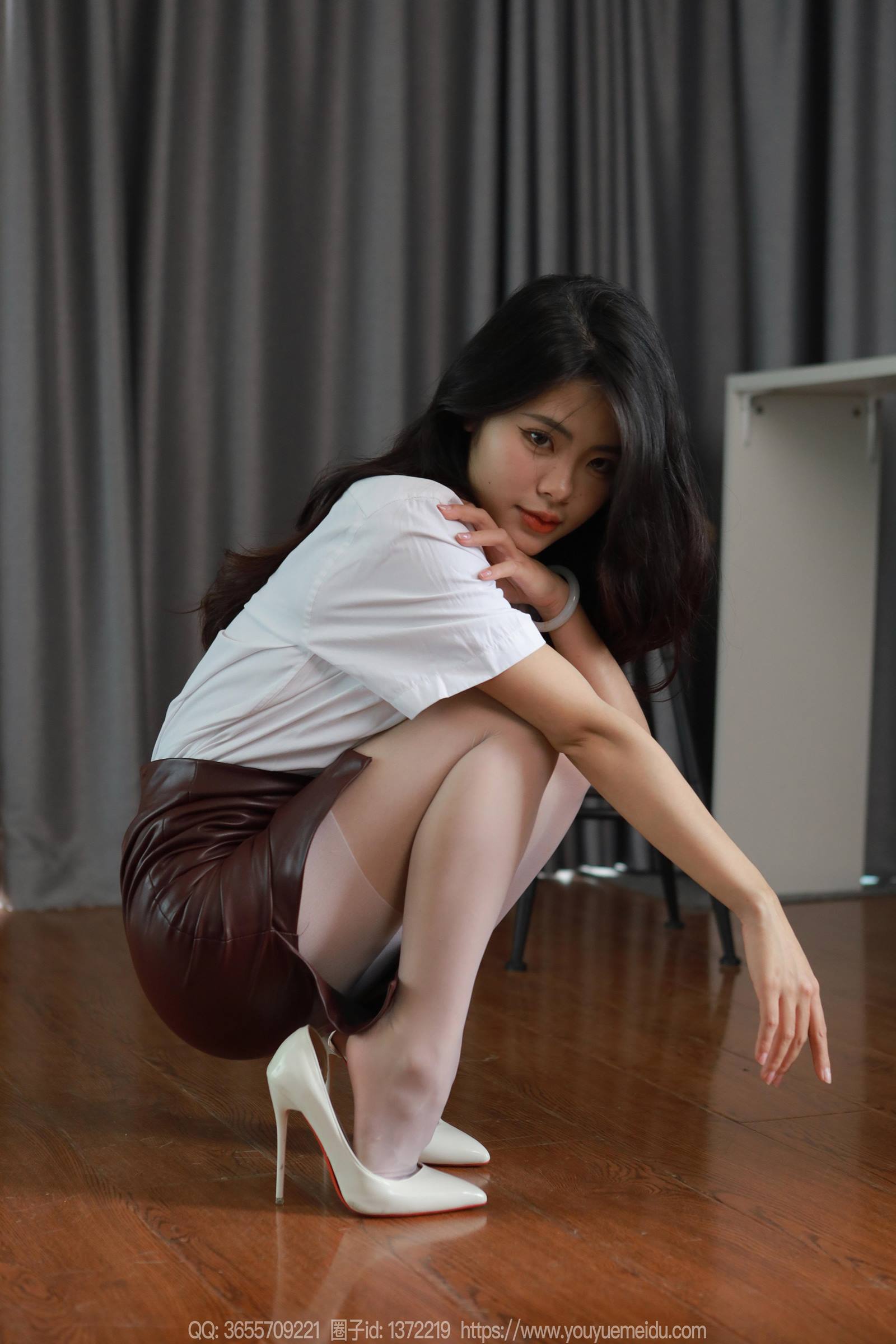 图片[55]-[IESS异思趣向] 2023.12.19 丝享家1615：兔兔《更衣室（下）》[81P] – 速更版-美库