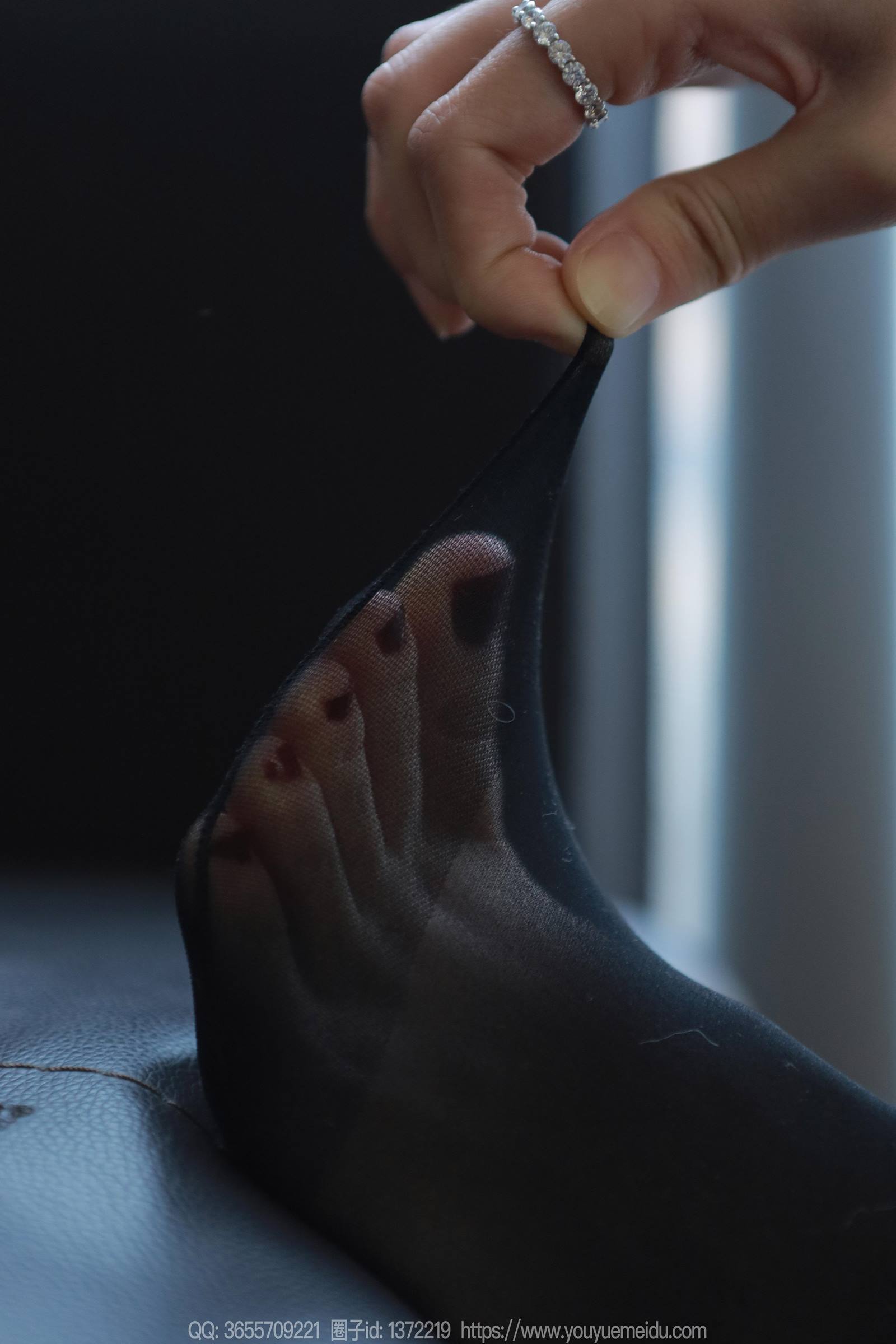 图片[34]-[IESS异思趣向] 2023.12.20 丝享家1616：团团《乌黑红润》[88P] – 速更版-美库