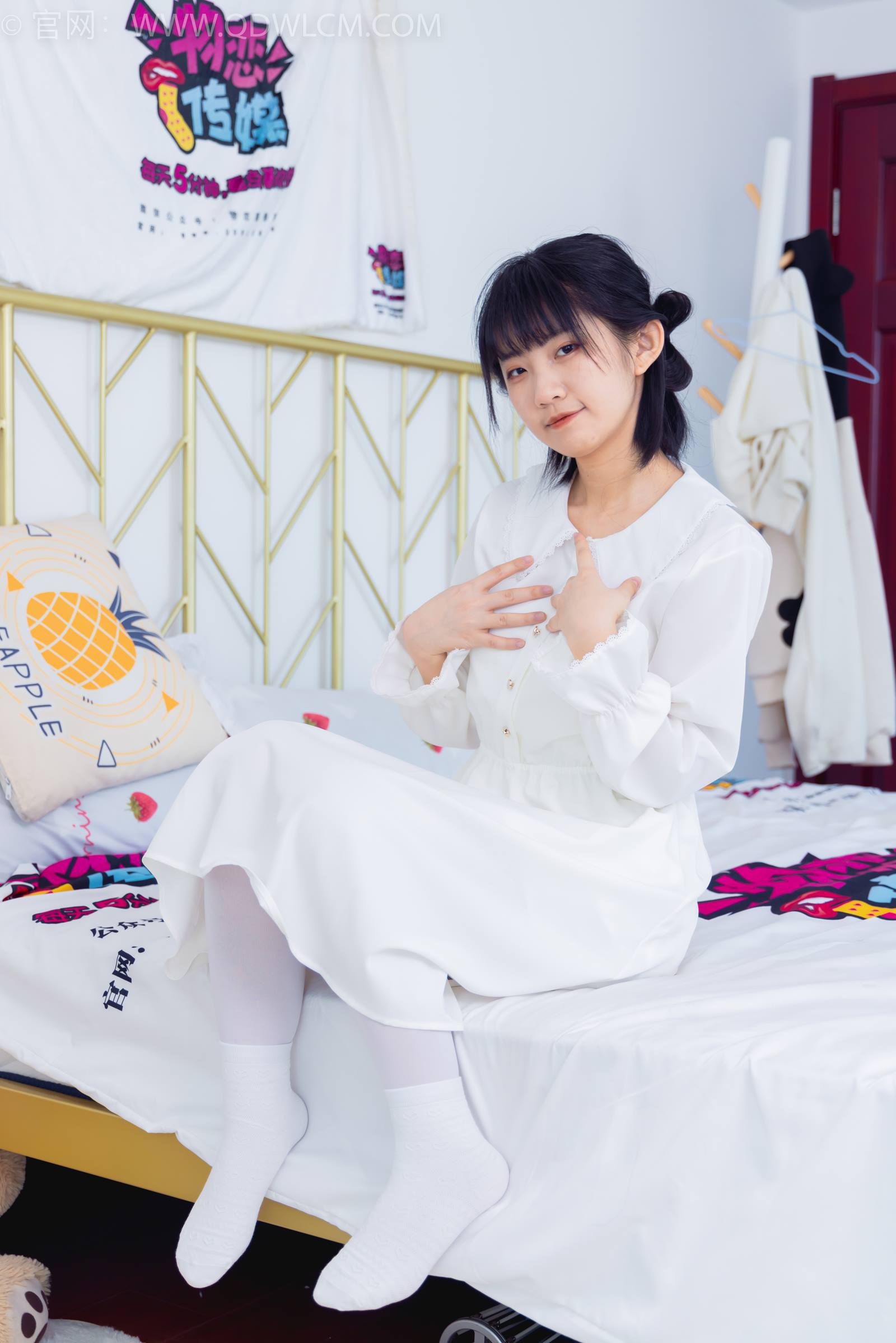 图片[87]-物恋传媒 NO.1770 暗月-短暂的美好[150P] – 速更版-美库