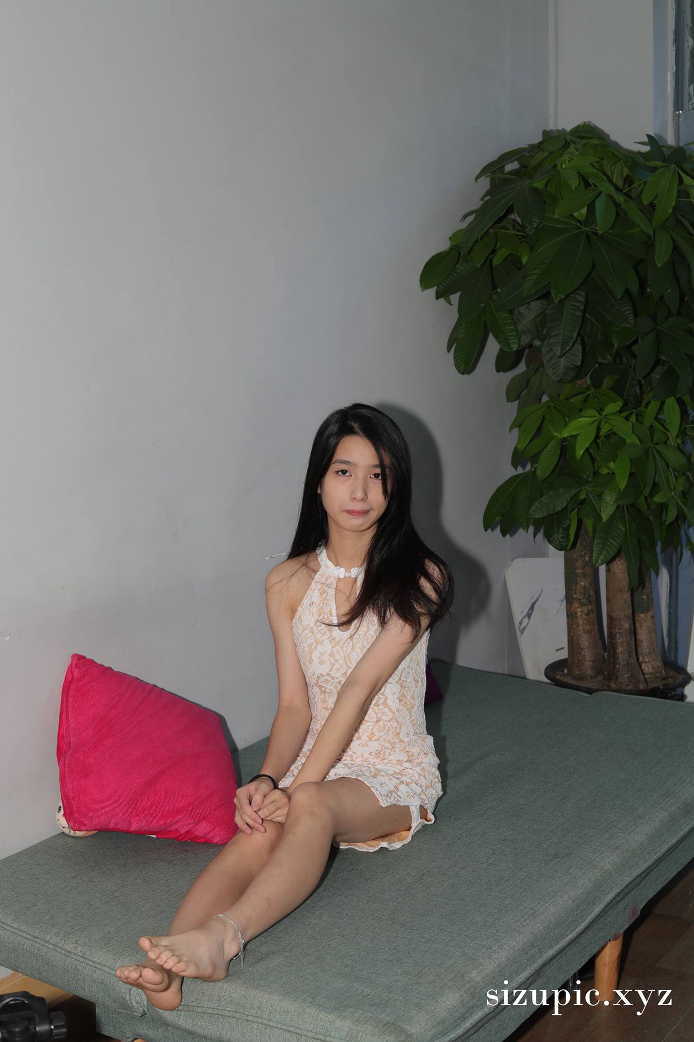 图片[92]-Pary摄影 NO.126 小陈首次试镜时展示37码美脚[91P] – 速更版-美库