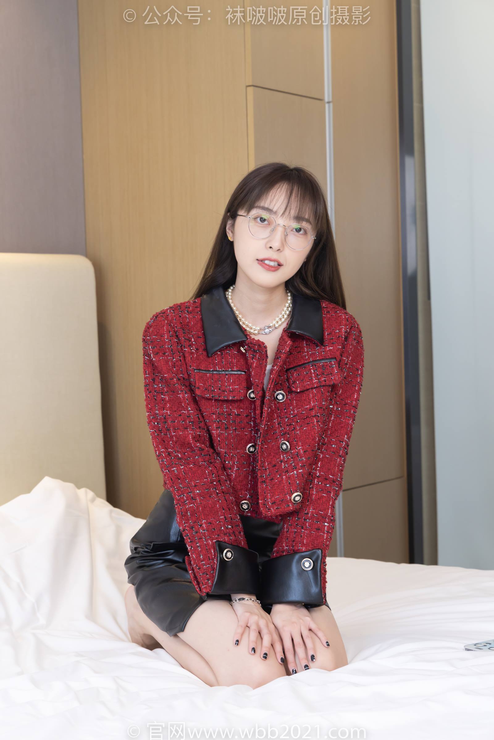 图片[48]-[BoBoSocks袜啵啵]NO.304 稚予-两双高跟鞋、肉丝、裸足[160P] – 速更版-美库