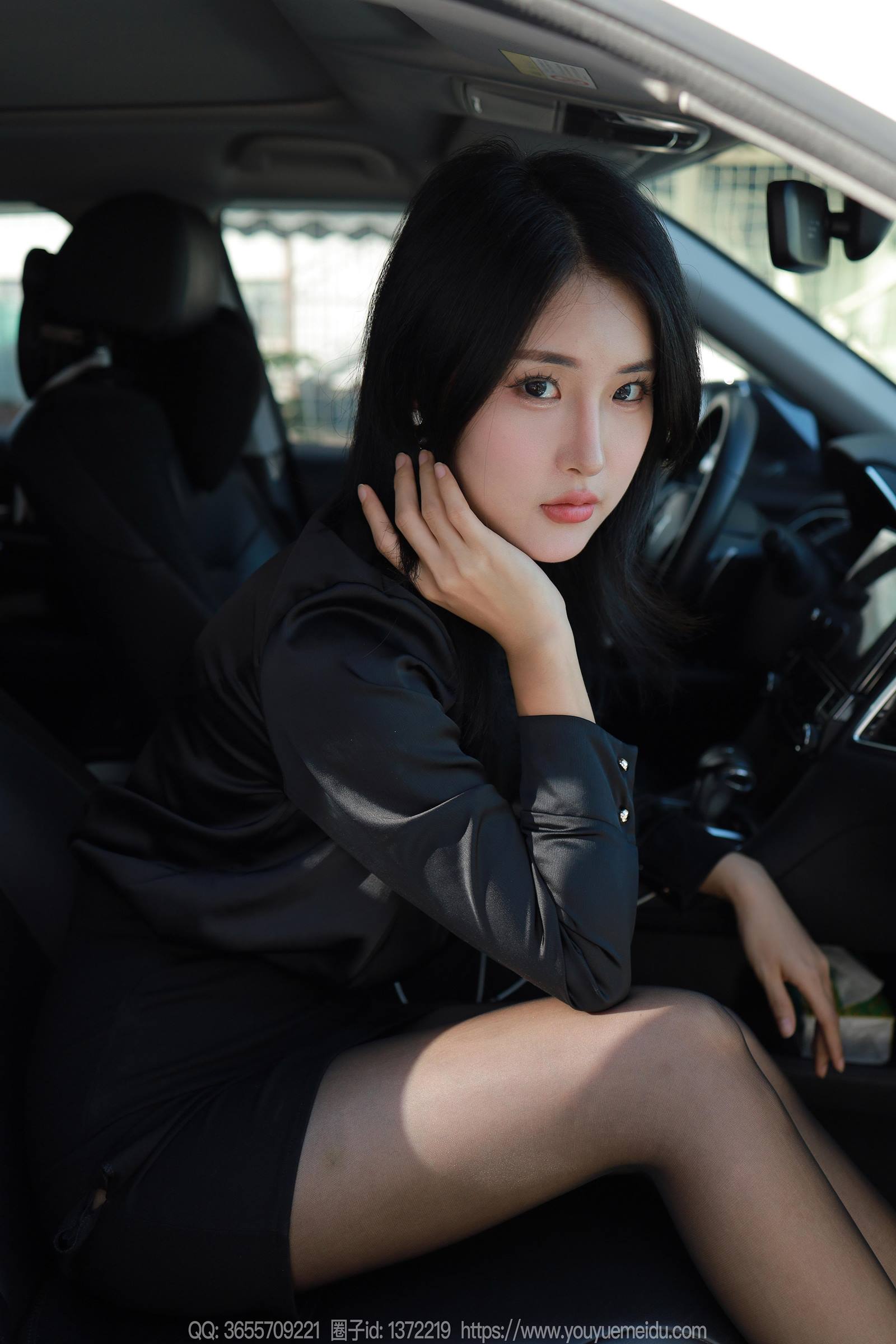 图片[34]-[IESS异思趣向] 2023.12.21 丝享家1617：小宝《有事车上说》[84P] – 速更版-美库