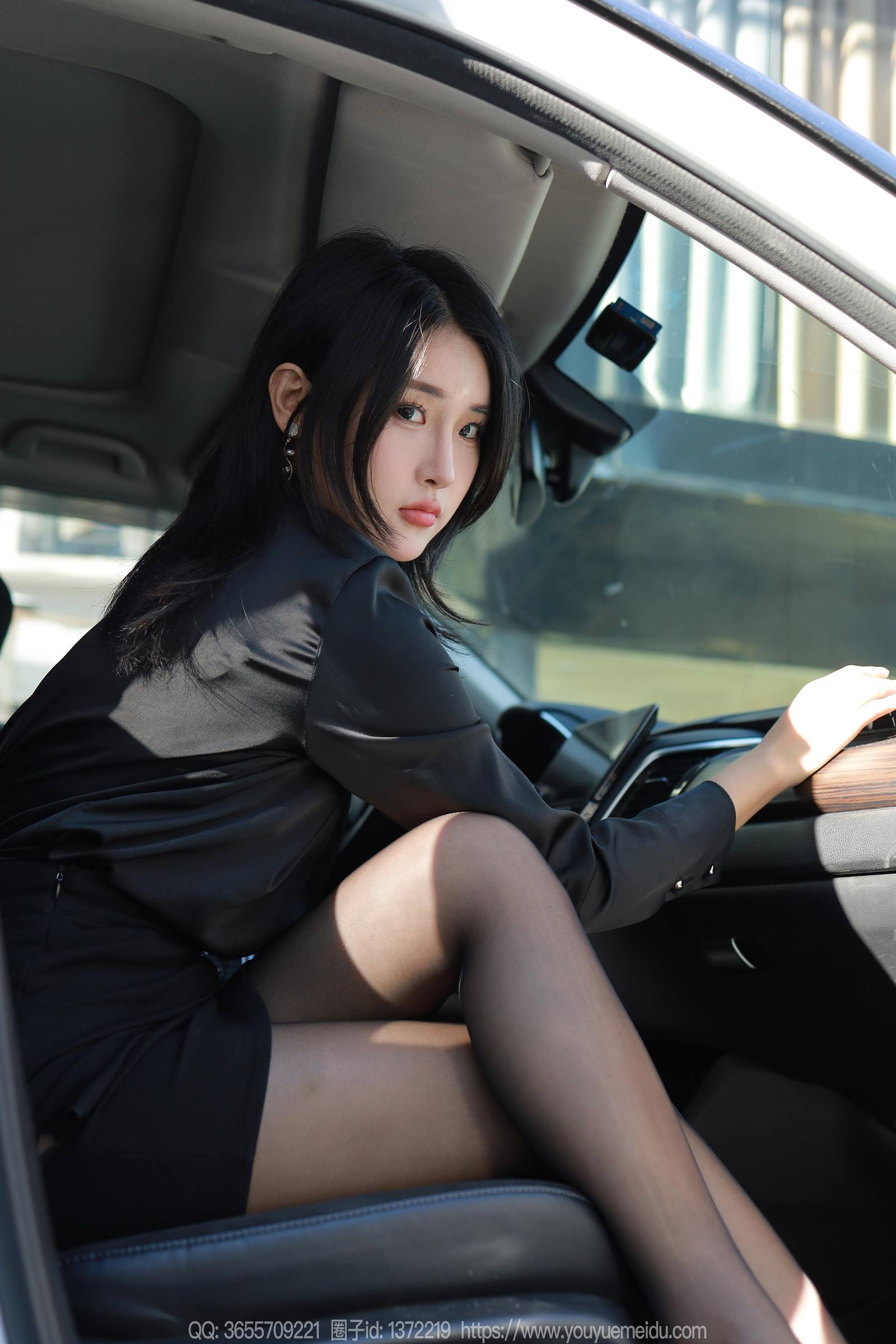 图片[42]-[IESS异思趣向] 2023.12.21 丝享家1617：小宝《有事车上说》[84P] – 速更版-美库