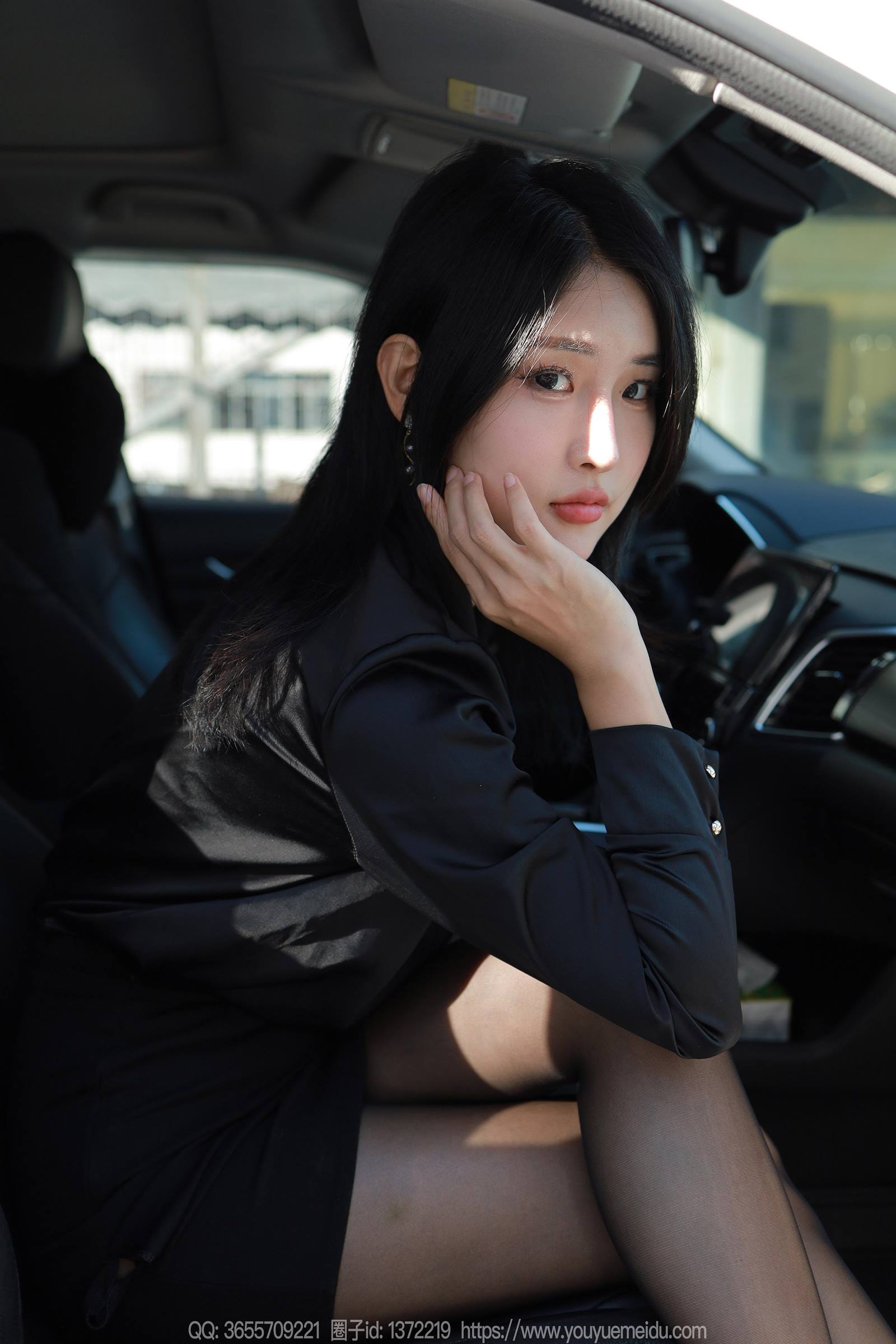 图片[50]-[IESS异思趣向] 2023.12.21 丝享家1617：小宝《有事车上说》[84P] – 速更版-美库