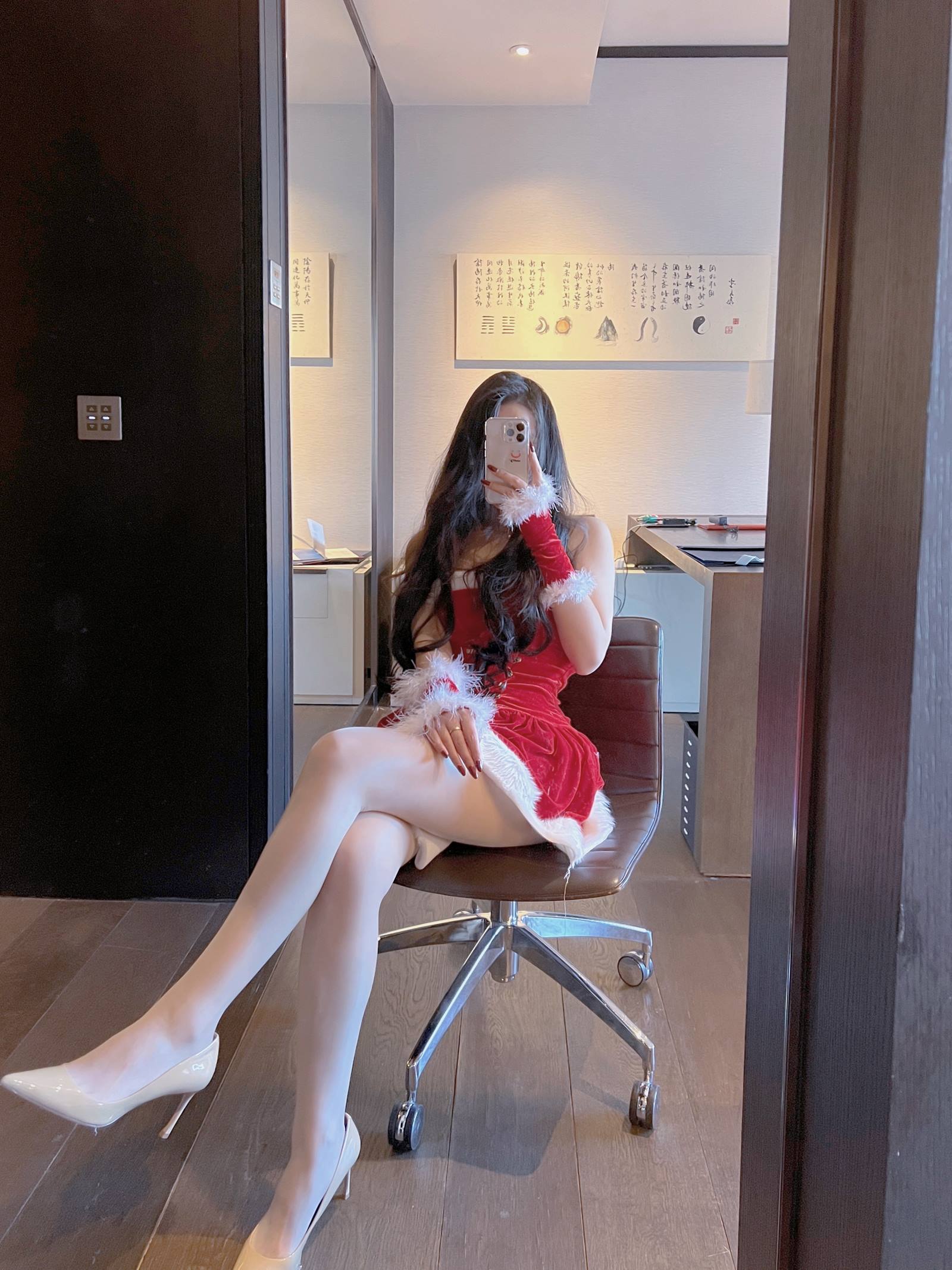 图片[16]-安乔乔儿(Nia乔乔) 新年巨汇[46P] – 速更版-美库