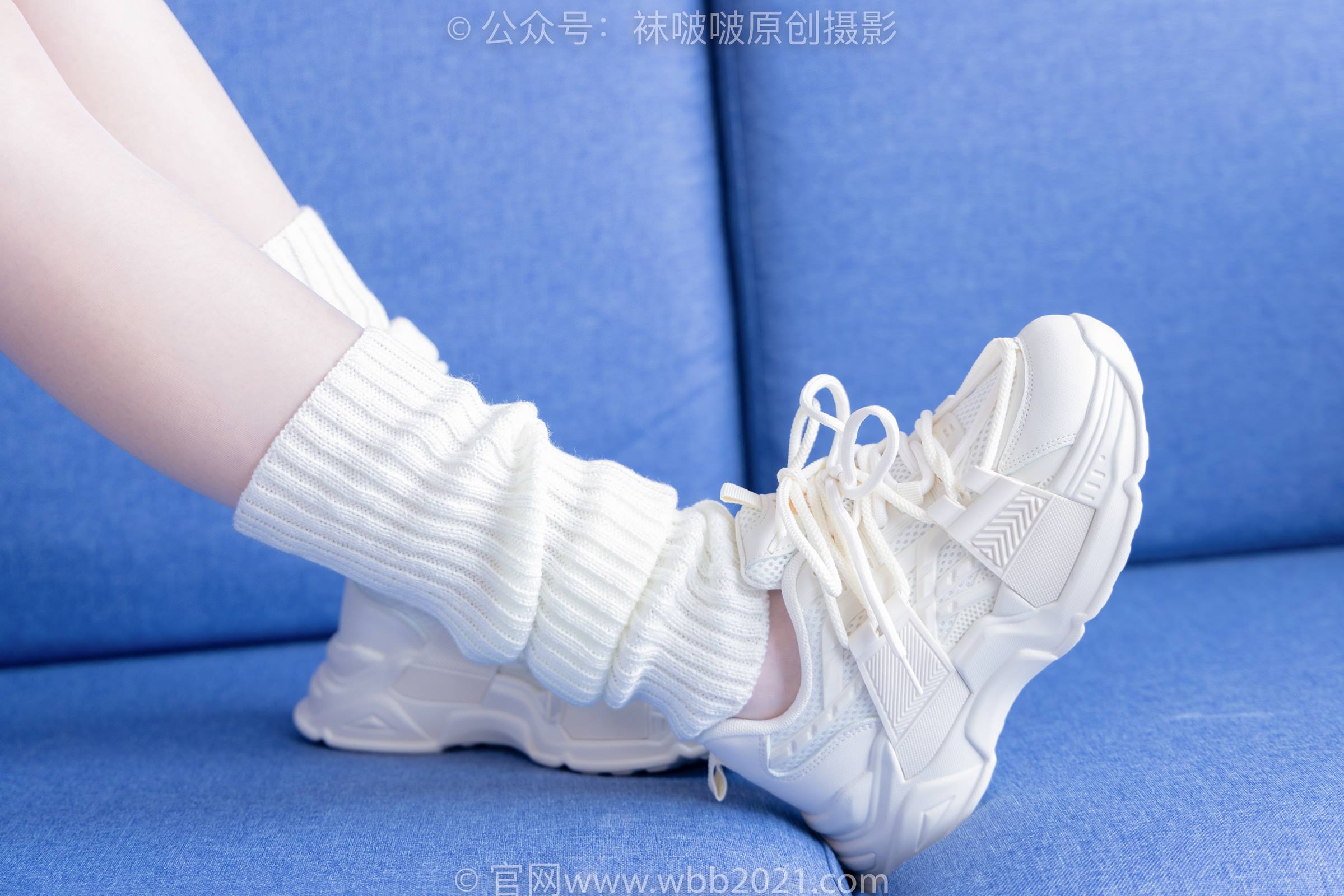 图片[13]-[BoBoSocks袜啵啵]NO.305 小甜豆-运动鞋、人字拖、袜套、油亮白丝[140P] – 速更版-美库