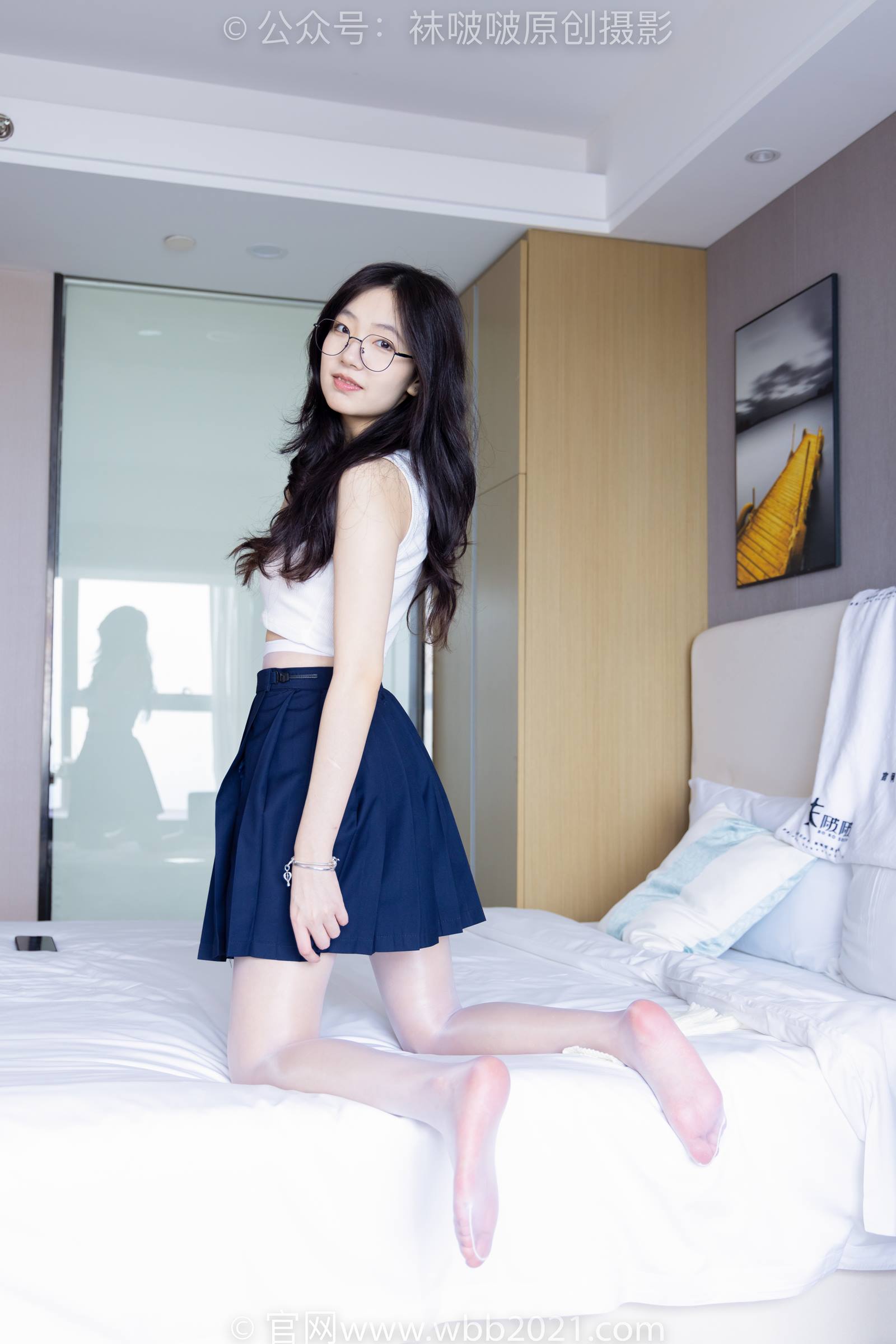 图片[51]-[BoBoSocks袜啵啵]NO.305 小甜豆-运动鞋、人字拖、袜套、油亮白丝[140P] – 速更版-美库