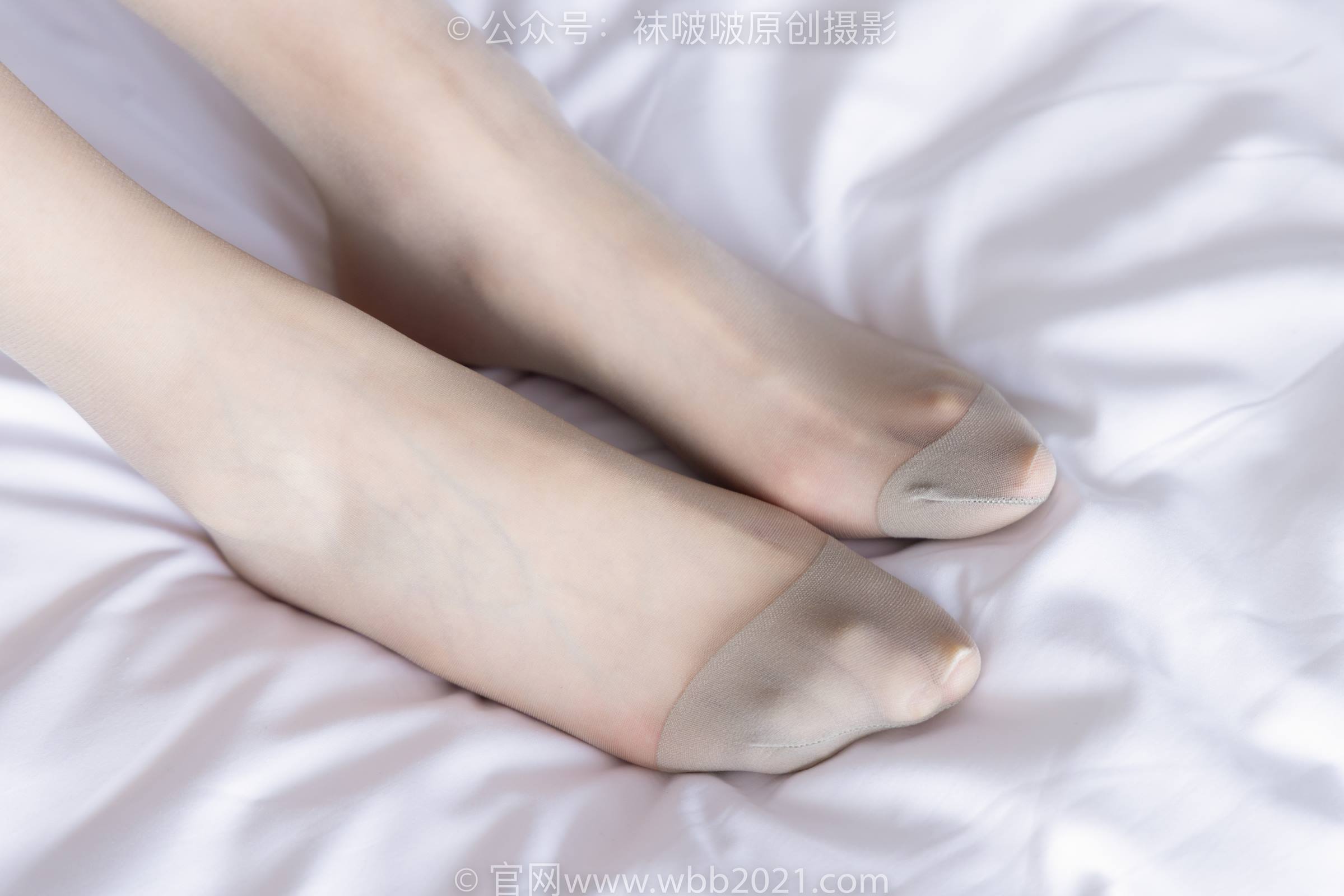 图片[110]-[BoBoSocks袜啵啵]NO.305 小甜豆-运动鞋、人字拖、袜套、油亮白丝[140P] – 速更版-美库