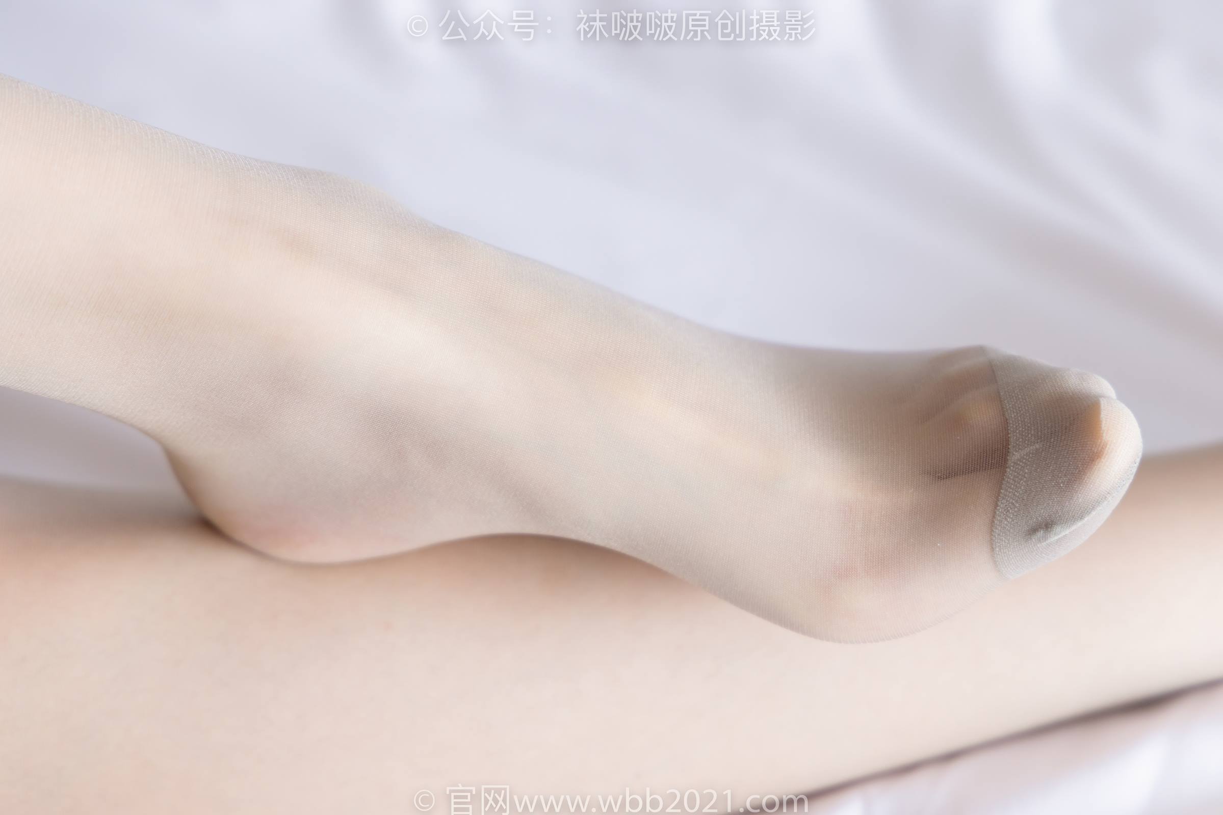 图片[115]-[BoBoSocks袜啵啵]NO.305 小甜豆-运动鞋、人字拖、袜套、油亮白丝[140P] – 速更版-美库