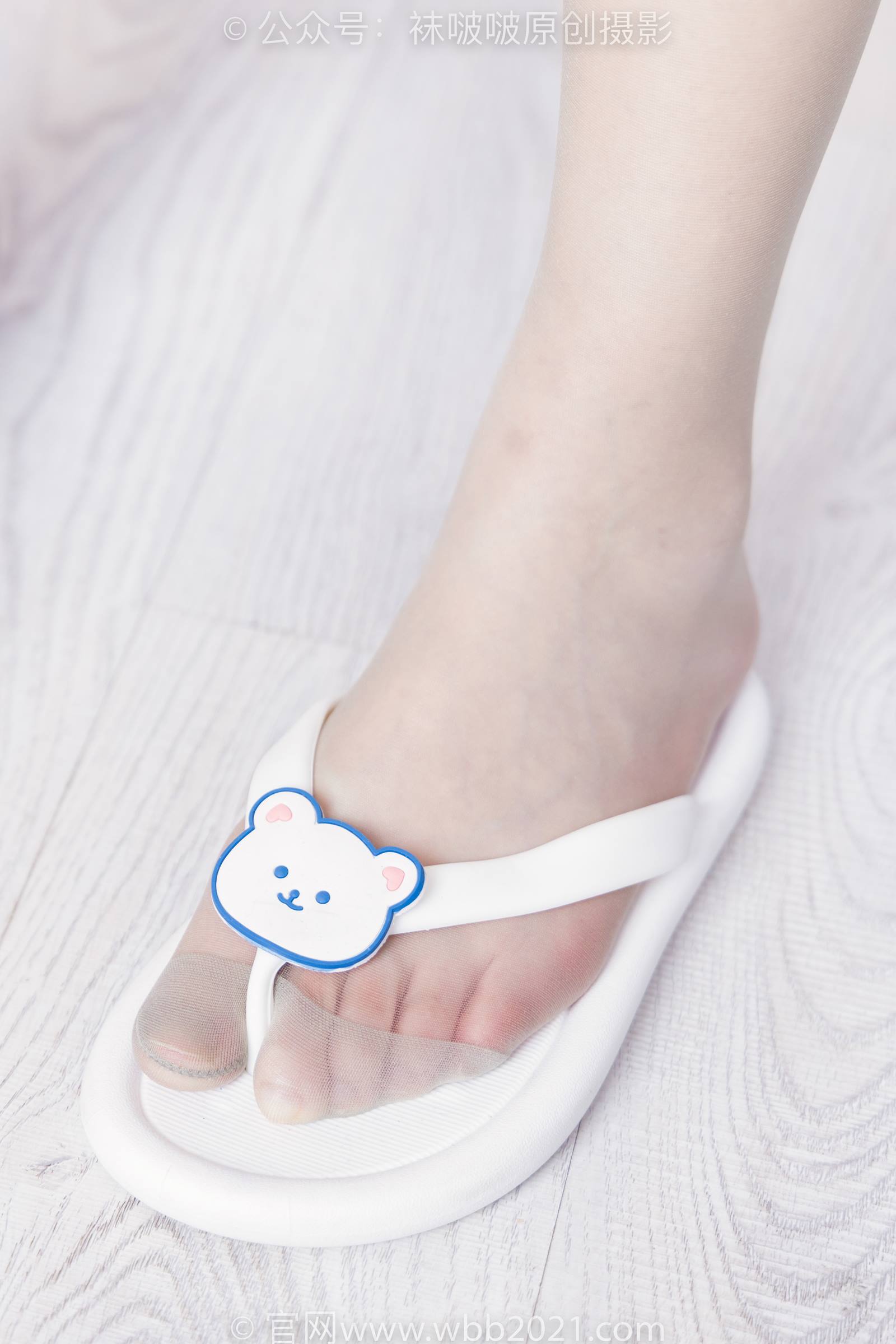 图片[129]-[BoBoSocks袜啵啵]NO.305 小甜豆-运动鞋、人字拖、袜套、油亮白丝[140P] – 速更版-美库