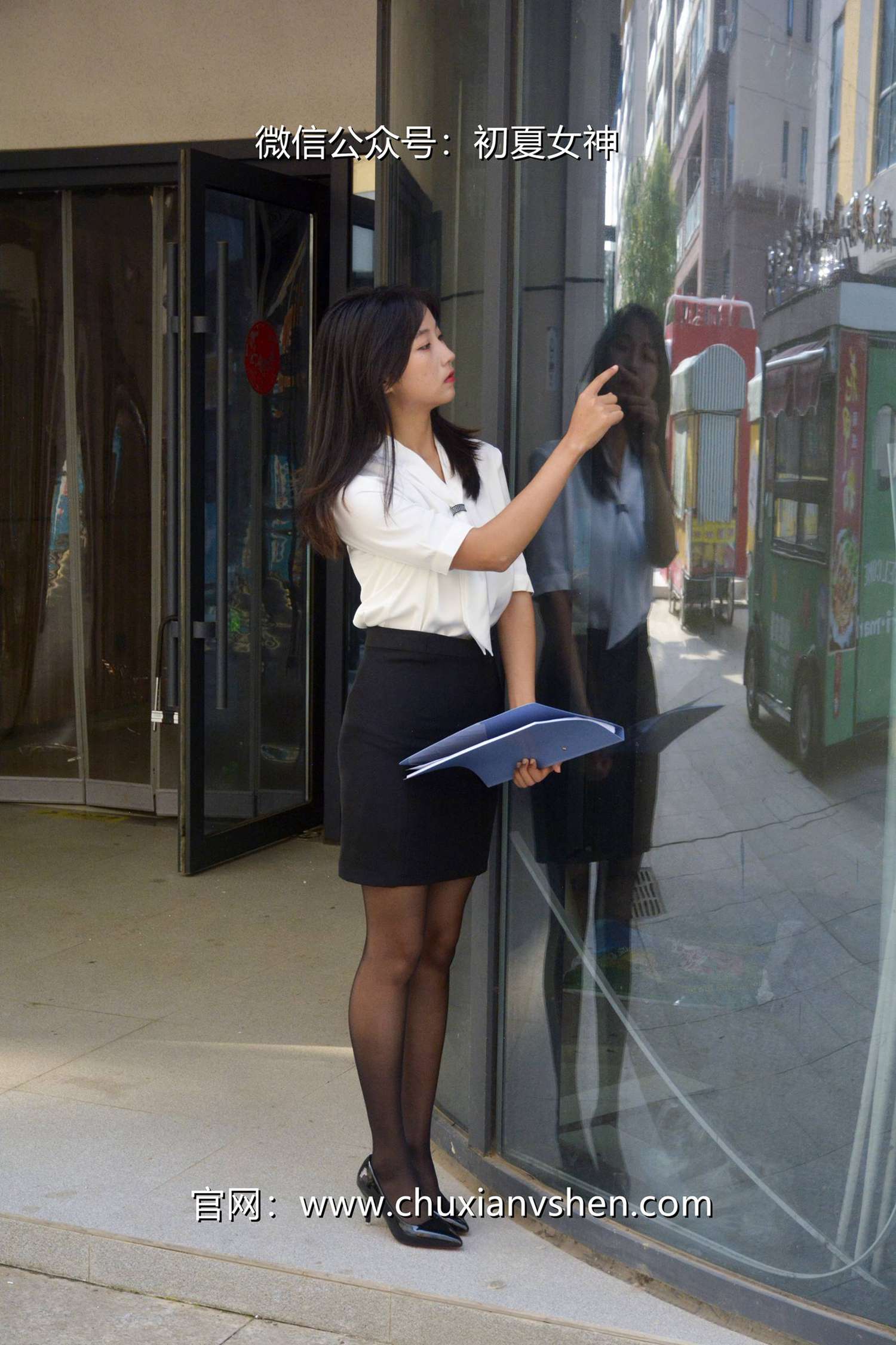 图片[35]-初夏女神 NO.085 点点 黑白正装[140P] – 速更版-美库