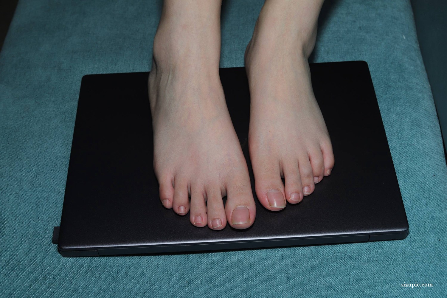 图片[111]-Pary摄影 NO.128 敏怡脱掉高跟展示美脚底[111P] – 速更版-美库