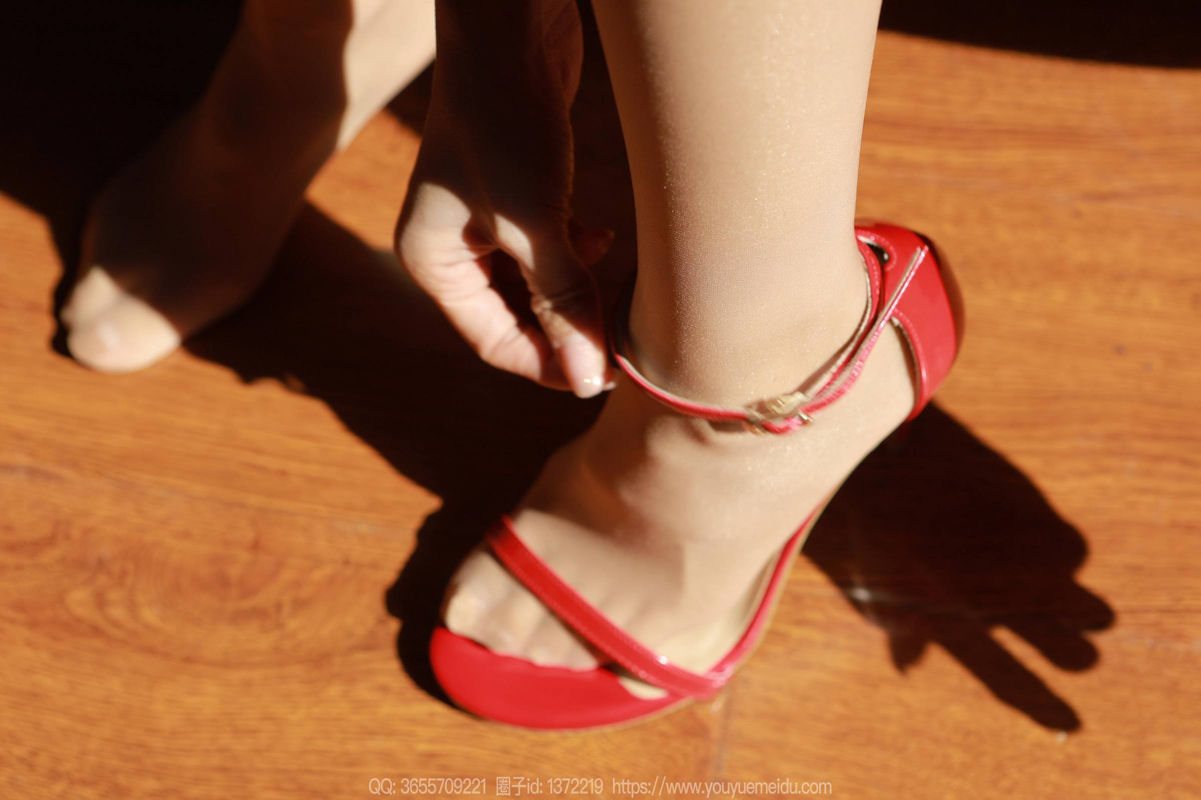 图片[24]-[IESS异思趣向] 2023.12.27 丝享家1622：美子《美女阳光浴》[77P] – 速更版-美库