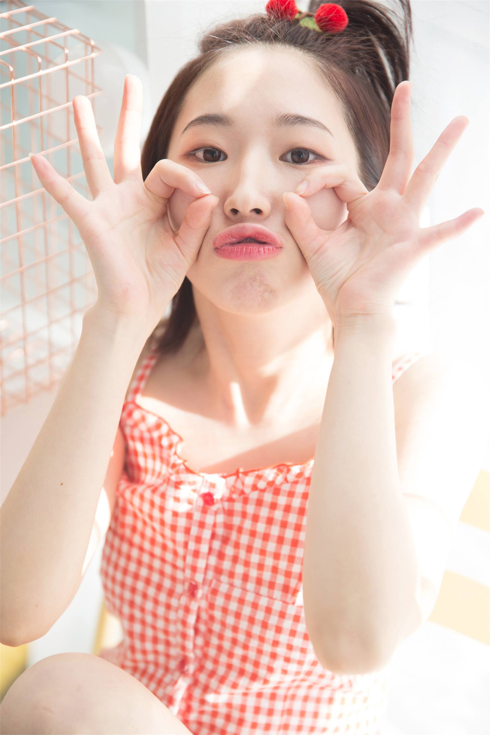 图片[31]-[YALAYI雅拉伊]2023.10.18 NO.1082 阳光女生[40+1P] – 速更版-美库