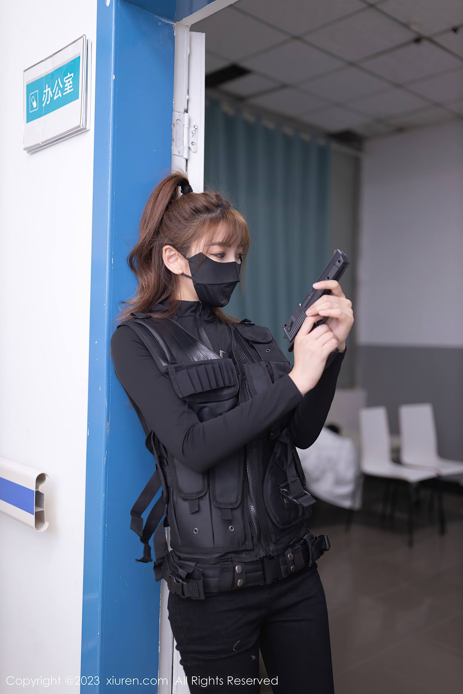 图片[10]-[Xiuren秀人网]2023.12.28 NO.7885 模特合集 办公里的蓝色 [11+1P] – 速更版-美库