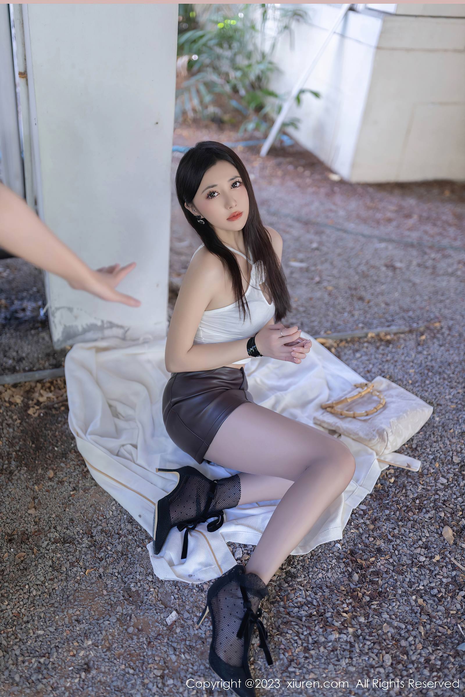 图片[33]-[Xiuren秀人网]2023.12.29 NO.7888 鱼子酱Fish 被迷昏的姐姐 [40+1P] – 速更版-美库