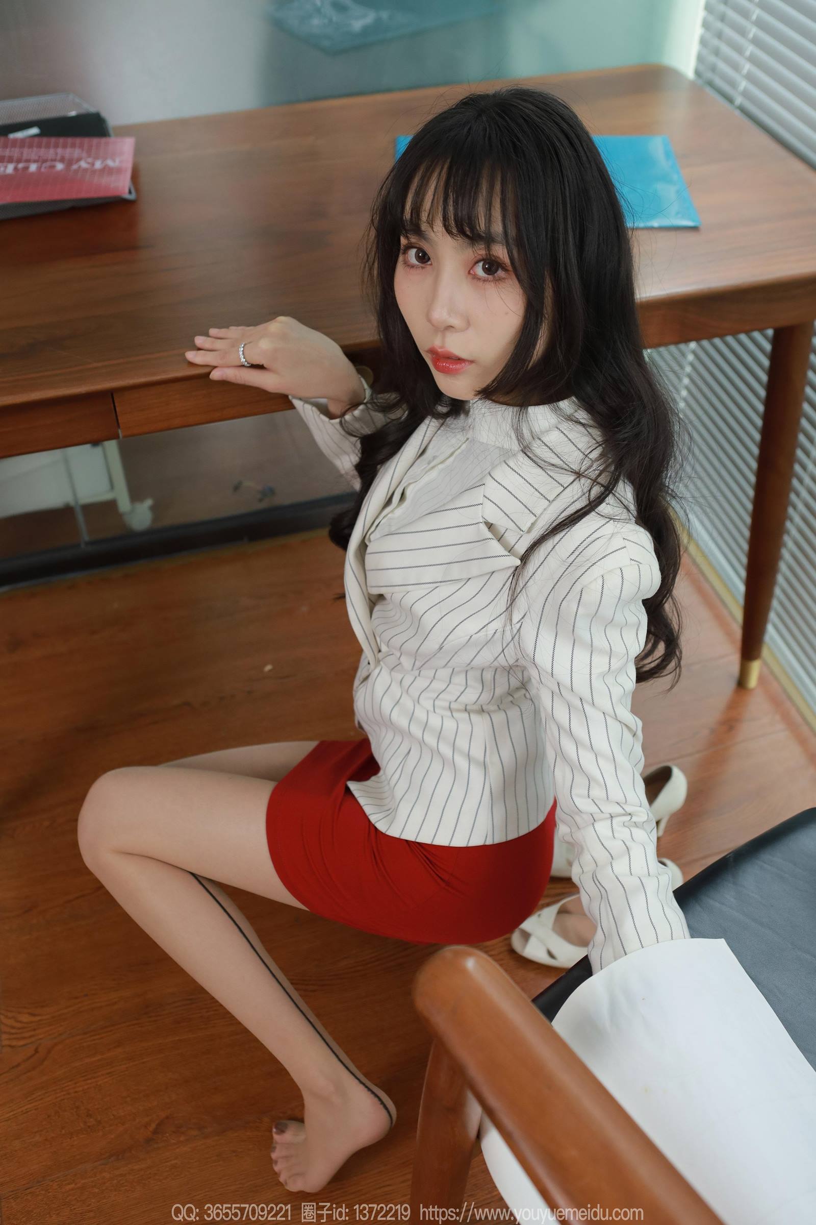 图片[63]-[IESS异思趣向] 2024.01.02 丝享家1627：团团《红裙黑线》[88P] – 速更版-美库