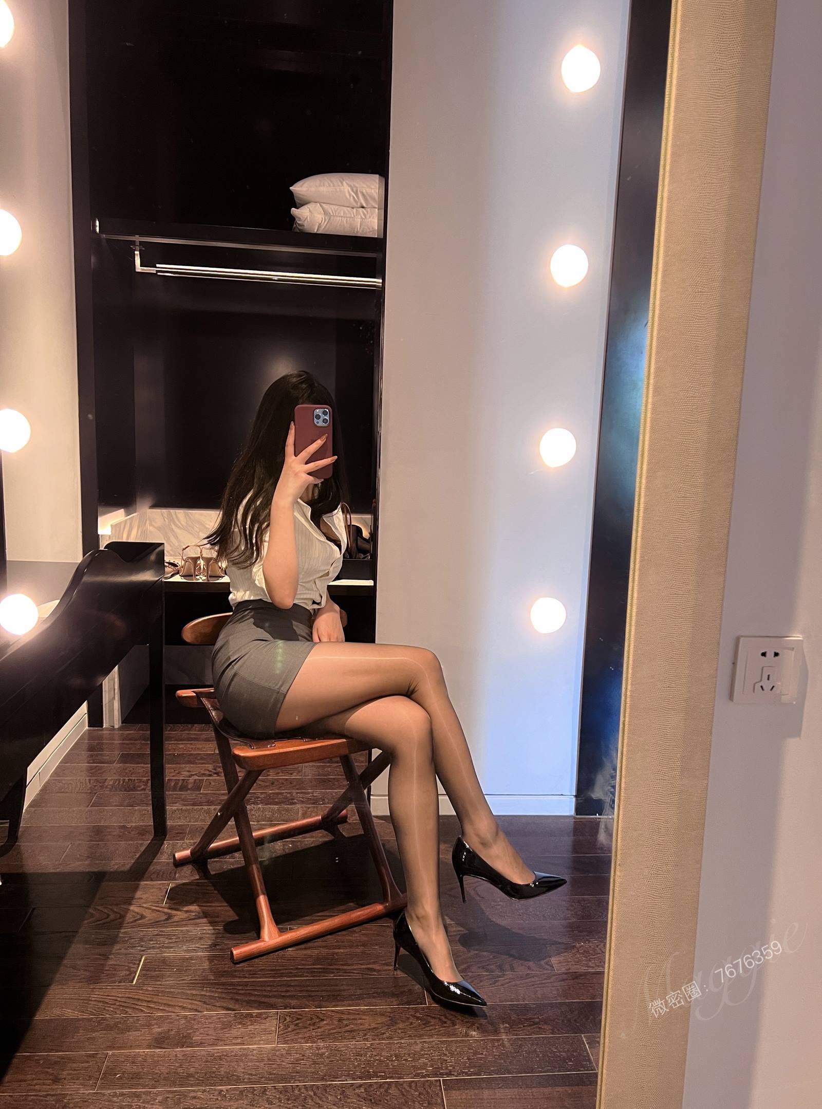 图片[16]-安乔乔儿(Nia乔乔)  小秘书来了[62P] – 速更版-美库