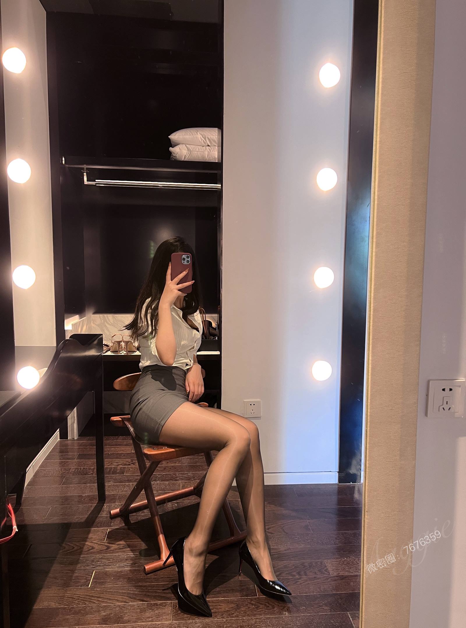 图片[17]-安乔乔儿(Nia乔乔)  小秘书来了[62P] – 速更版-美库