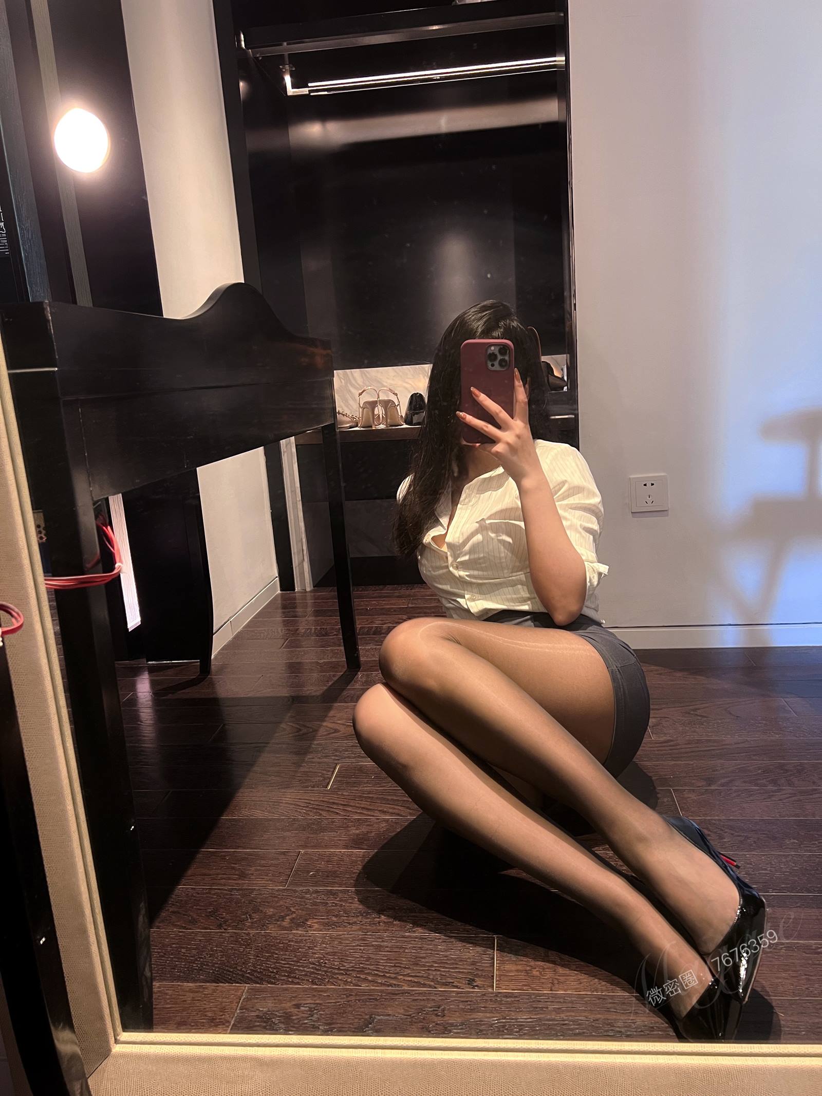 图片[22]-安乔乔儿(Nia乔乔)  小秘书来了[62P] – 速更版-美库