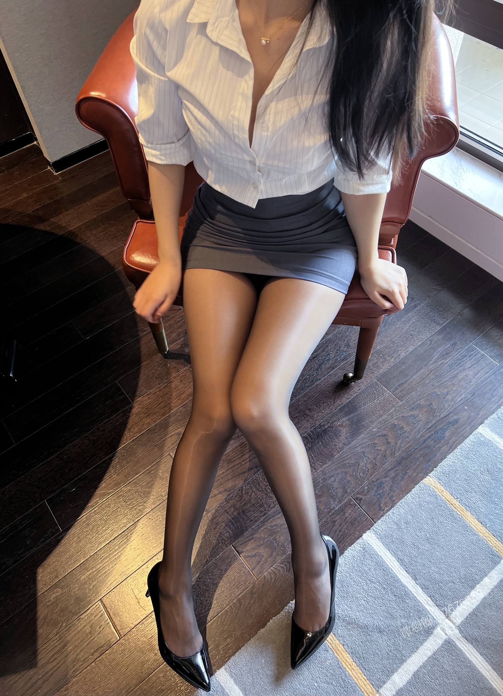 图片[42]-安乔乔儿(Nia乔乔)  小秘书来了[62P] – 速更版-美库