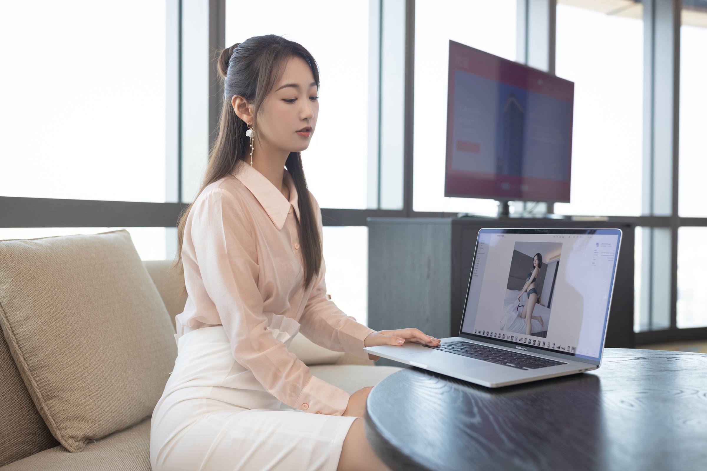 图片[36]-秀人内购@唐安琪 内购无水印 疫情下找工作写真 [44P] – 速更版-美库