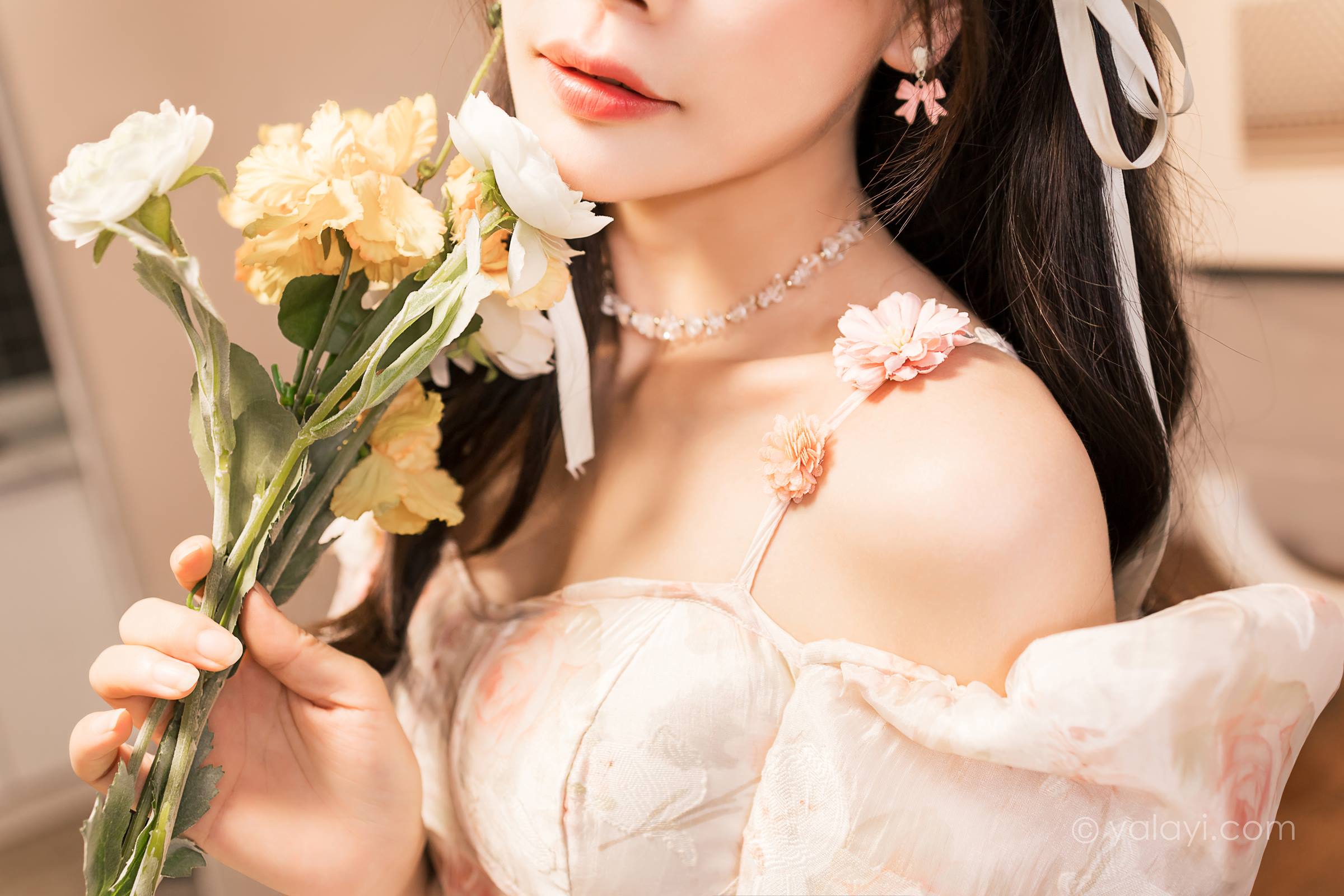 图片[10]-[YALAYI雅拉伊]2023.11.01 NO.1085 小花裙少女 程小蝶[45+1P] – 速更版-美库