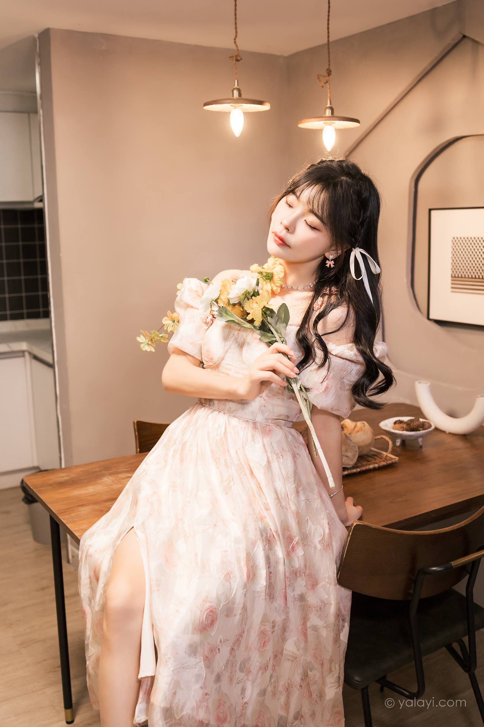 图片[11]-[YALAYI雅拉伊]2023.11.01 NO.1085 小花裙少女 程小蝶[45+1P] – 速更版-美库