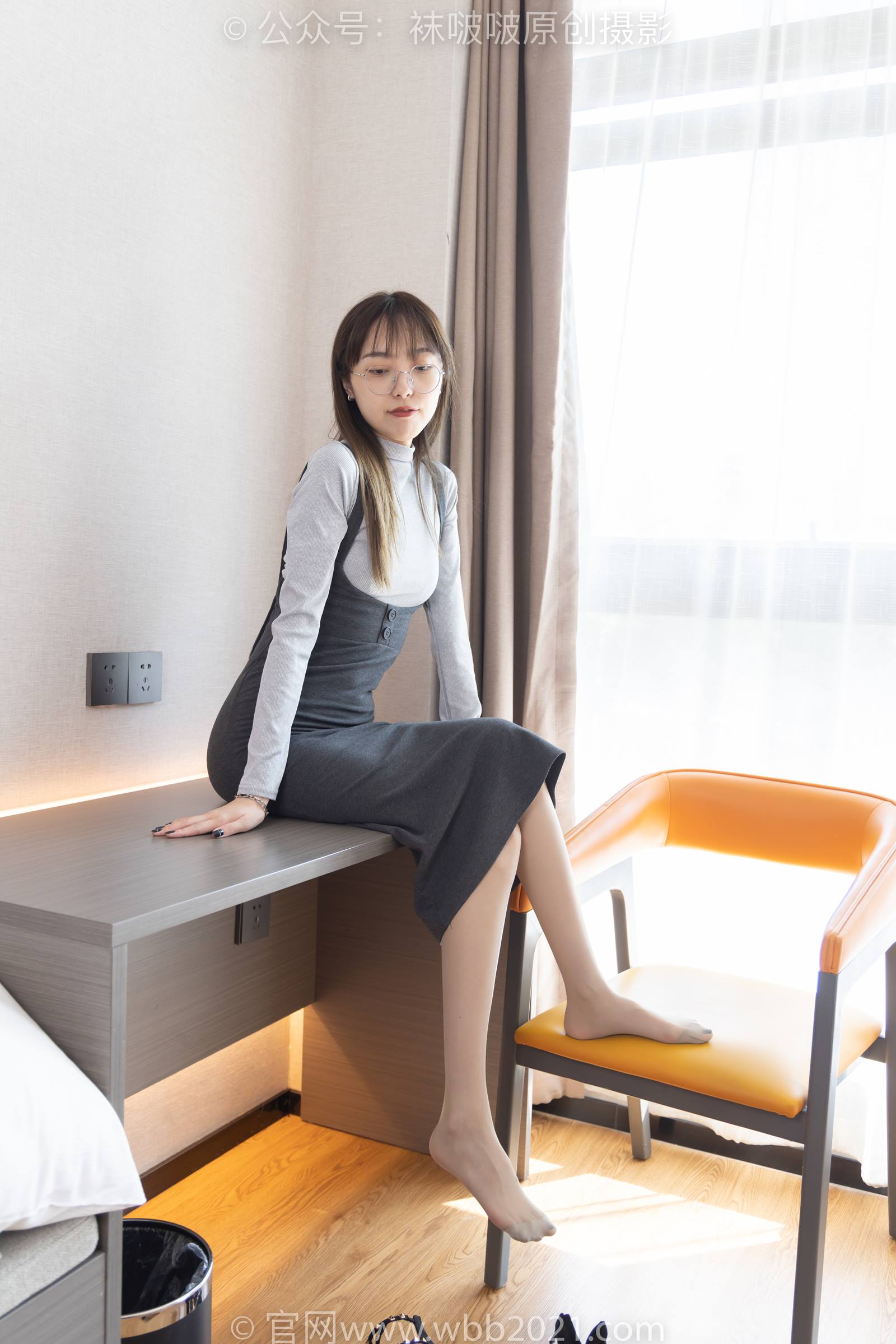 图片[25]-[BoBoSocks袜啵啵]NO.309 稚予-两双高跟鞋、灰丝、白丝、裸足、踩奶油蛋糕剧情[180P] – 速更版-美库