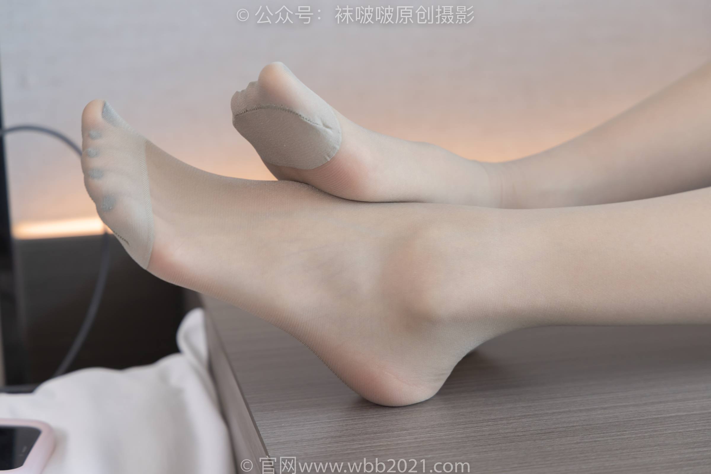 图片[35]-[BoBoSocks袜啵啵]NO.309 稚予-两双高跟鞋、灰丝、白丝、裸足、踩奶油蛋糕剧情[180P] – 速更版-美库