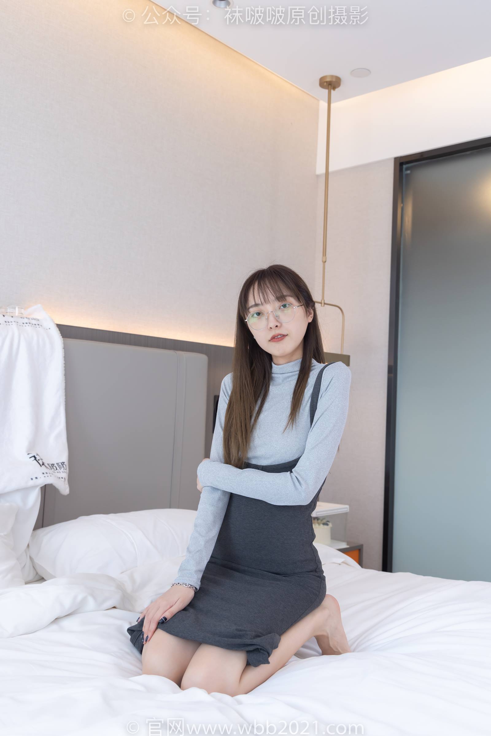 图片[71]-[BoBoSocks袜啵啵]NO.309 稚予-两双高跟鞋、灰丝、白丝、裸足、踩奶油蛋糕剧情[180P] – 速更版-美库