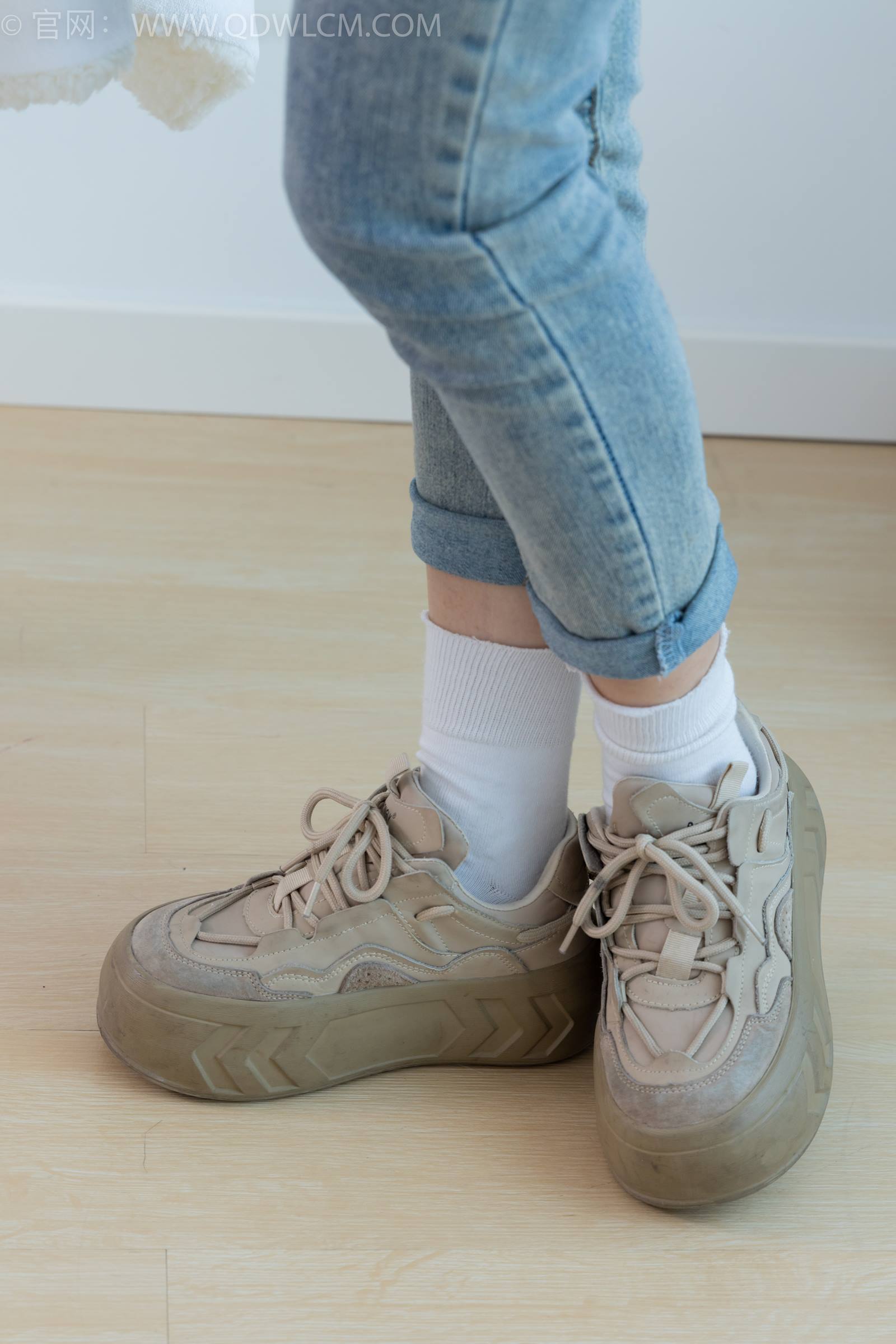 图片[15]-物恋传媒 NO.1783 绒绒-运动鞋、自然穿脏白棉袜[160P] – 速更版-美库