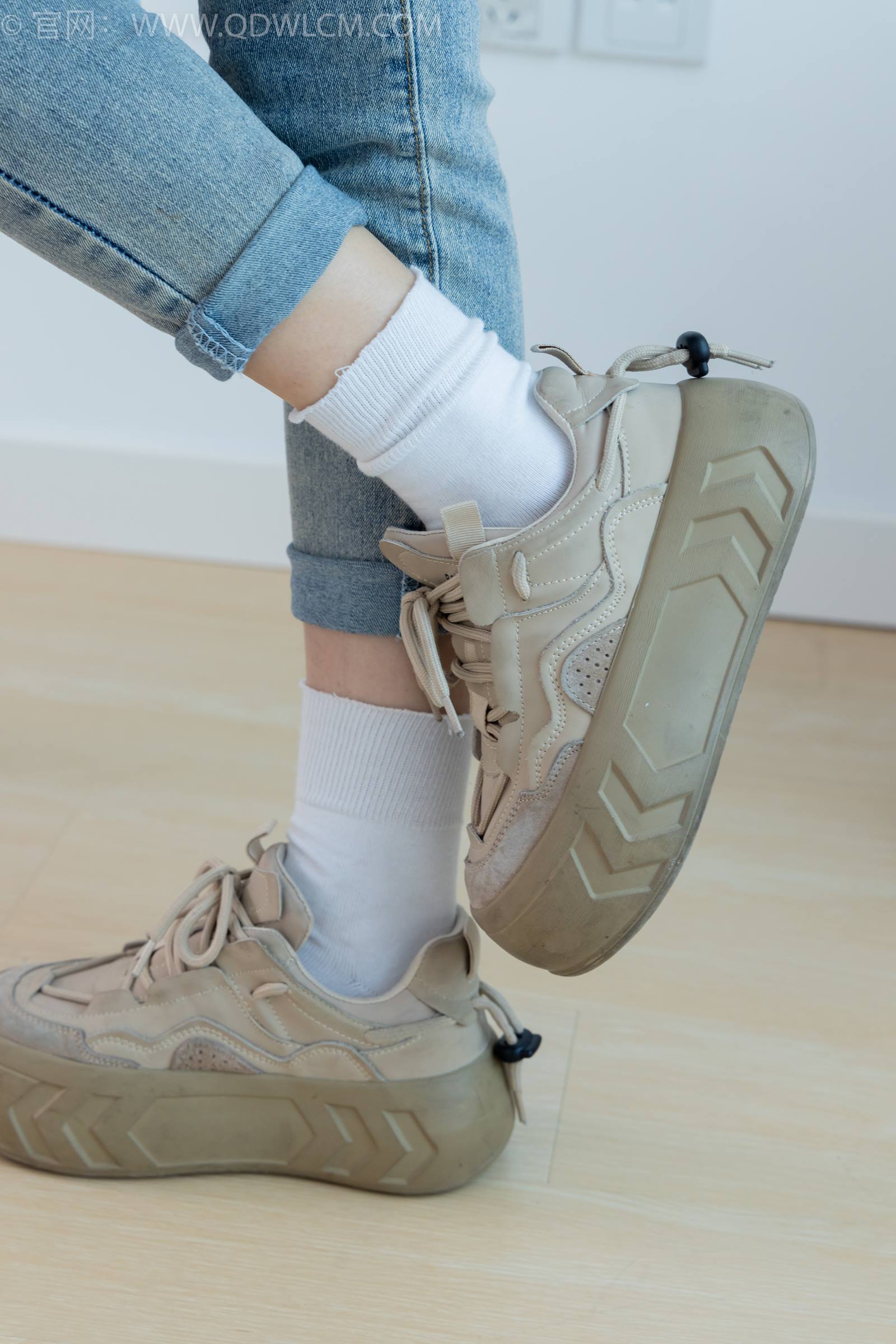 图片[16]-物恋传媒 NO.1783 绒绒-运动鞋、自然穿脏白棉袜[160P] – 速更版-美库