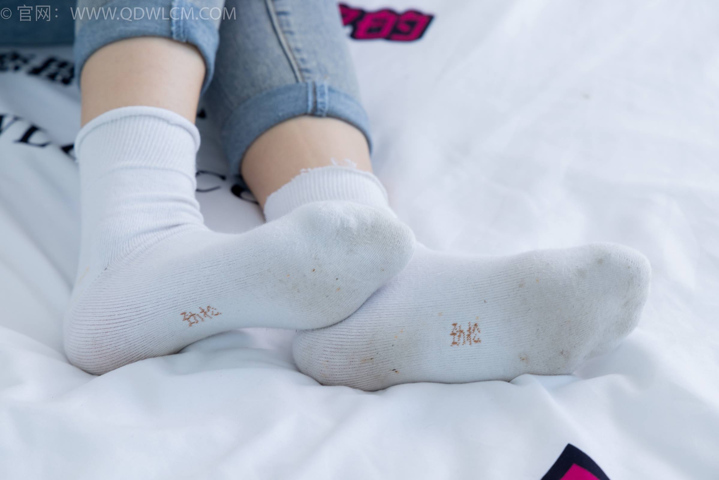 图片[73]-物恋传媒 NO.1783 绒绒-运动鞋、自然穿脏白棉袜[160P] – 速更版-美库