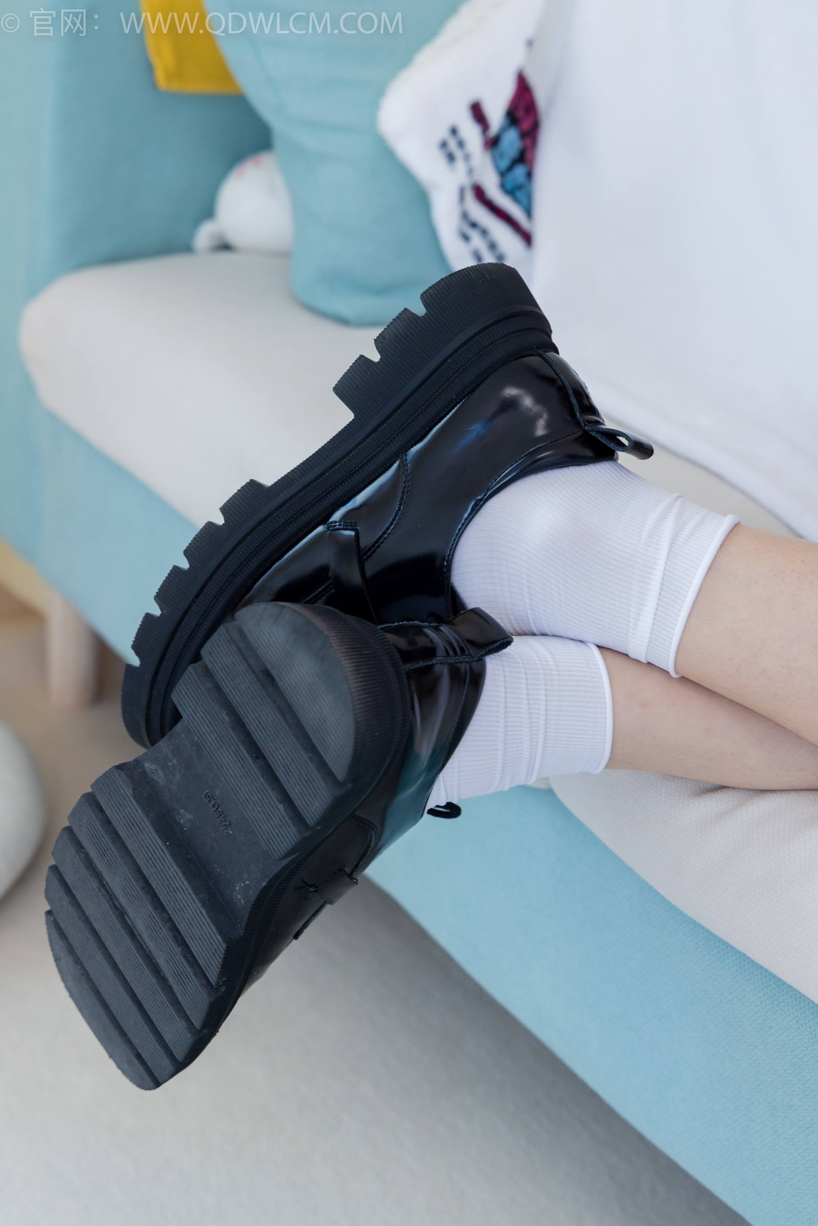 图片[23]-物恋传媒 NO.1784 小谷-皮鞋、白冰丝袜、裸足[150P] – 速更版-美库