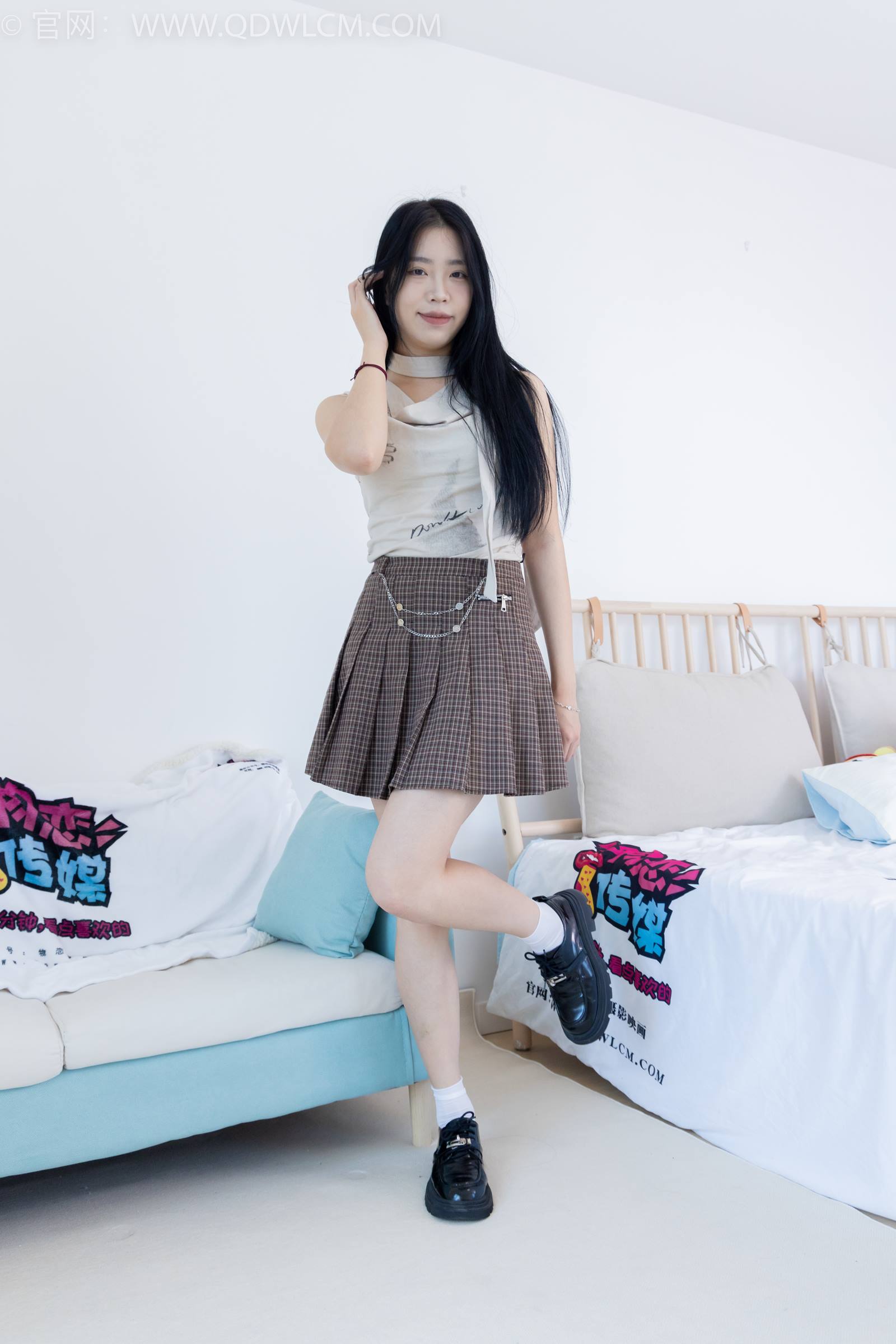 图片[31]-物恋传媒 NO.1784 小谷-皮鞋、白冰丝袜、裸足[150P] – 速更版-美库