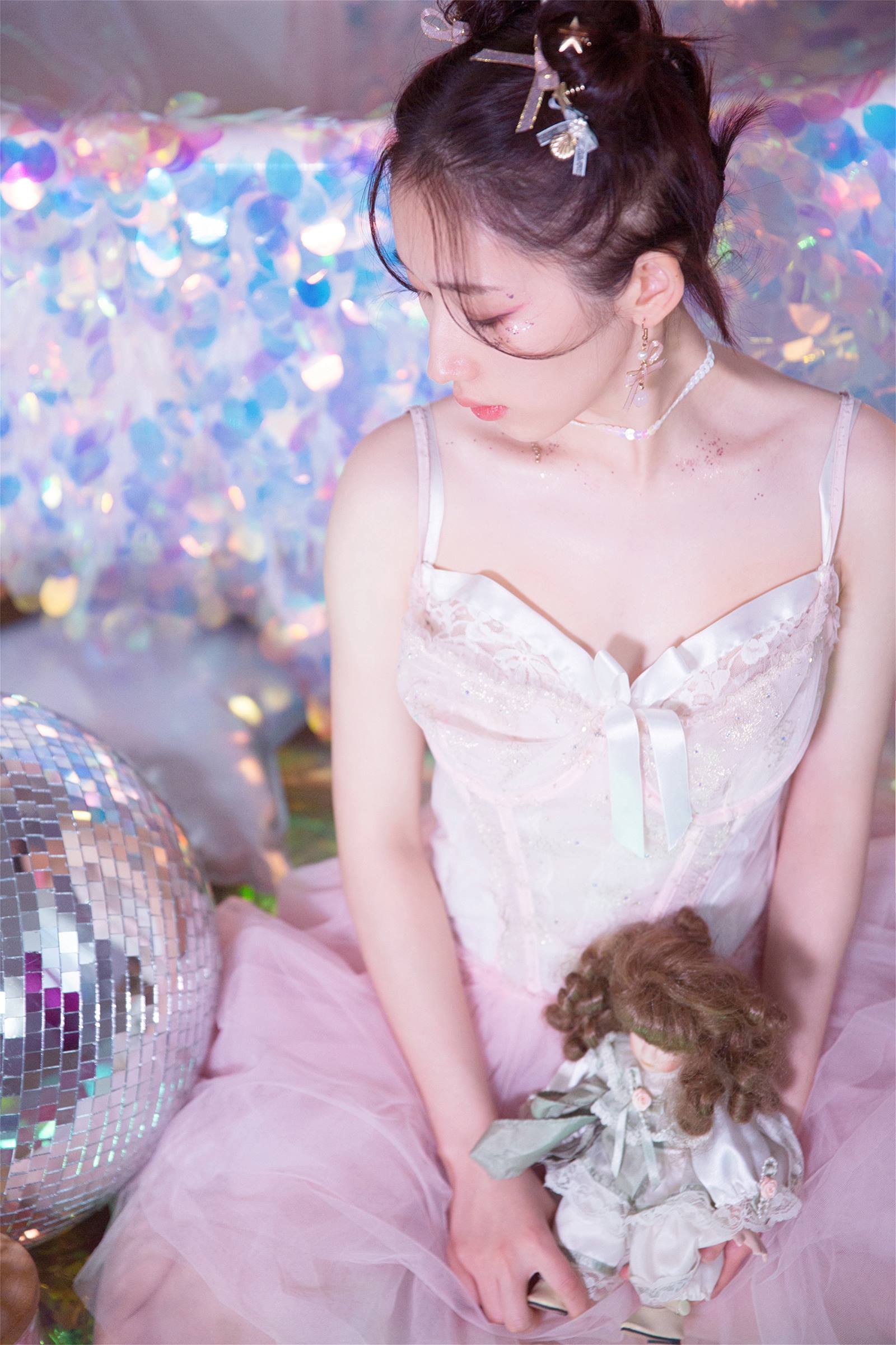 图片[18]-[YALAYI雅拉伊]2023.11.02 NO.1086 秀丽迷人[36+1P] – 速更版-美库