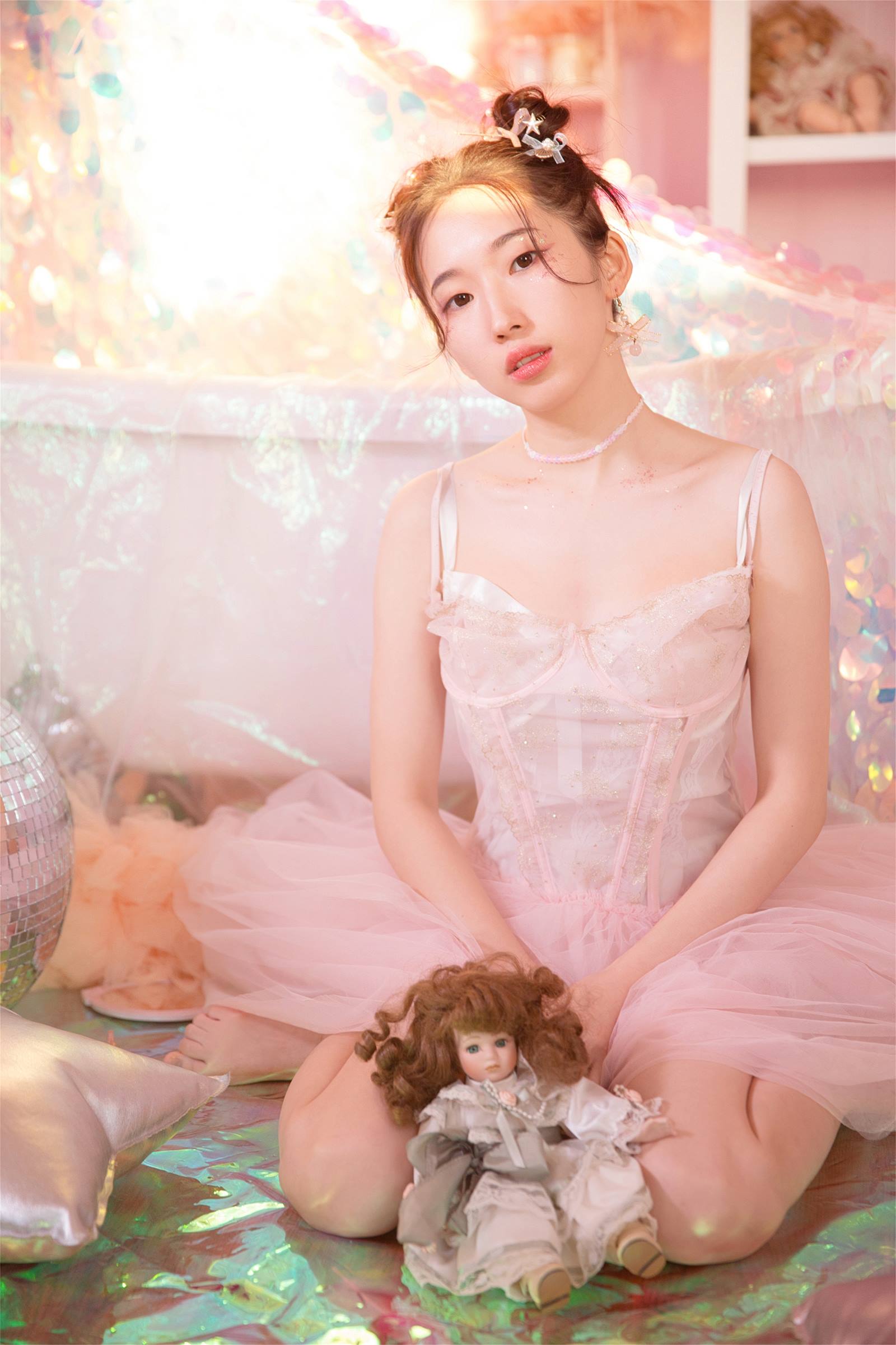 图片[23]-[YALAYI雅拉伊]2023.11.02 NO.1086 秀丽迷人[36+1P] – 速更版-美库