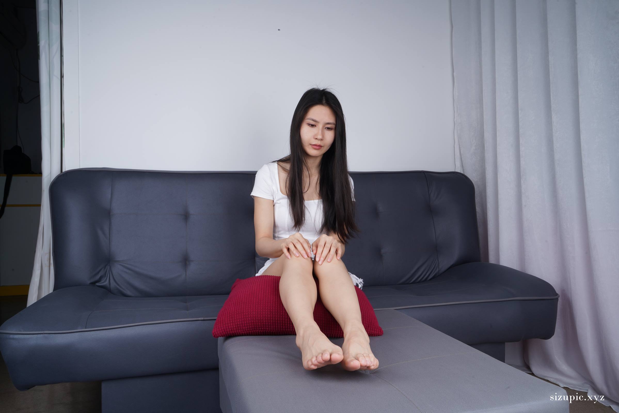 图片[21]-Pary摄影 NO.132 嘉敏的37码修长美脚 第二季[122P] – 速更版-美库